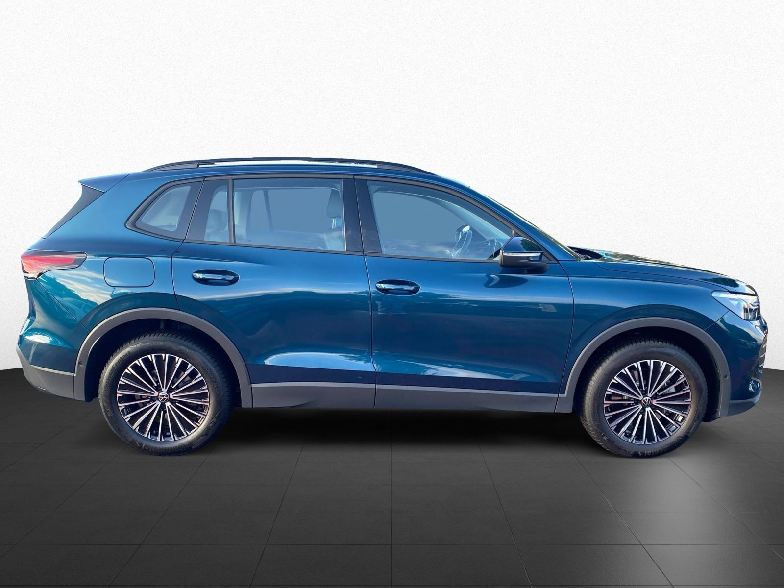 Volkswagen - Tiguan_8