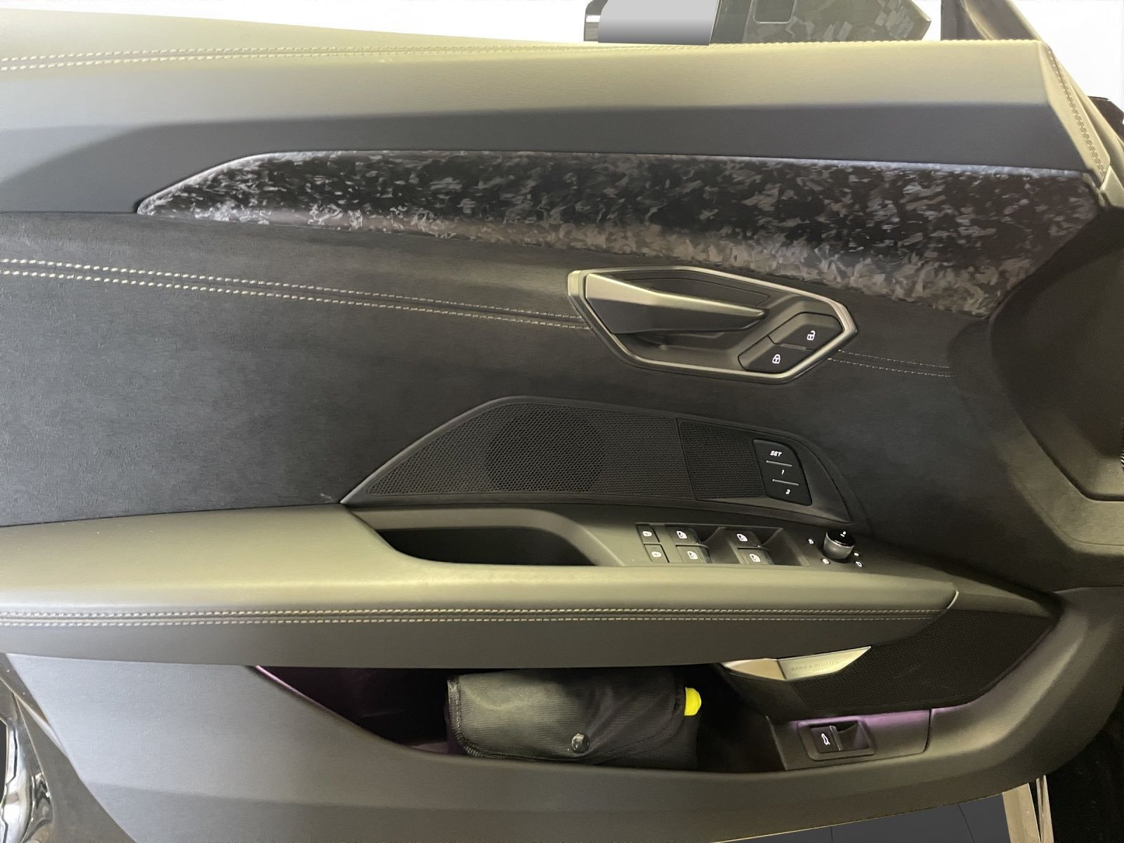 Audi - RS e-tron GT_12