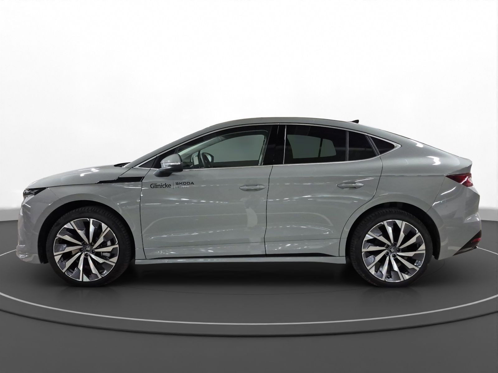Škoda - Enyaq_7