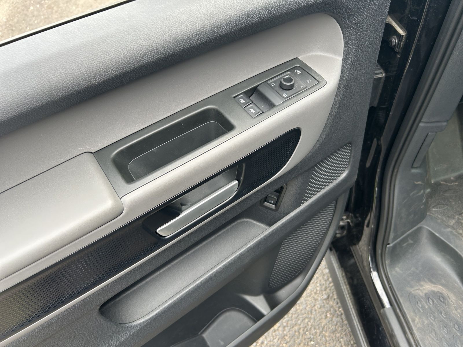 Volkswagen - ID. Buzz Cargo_4