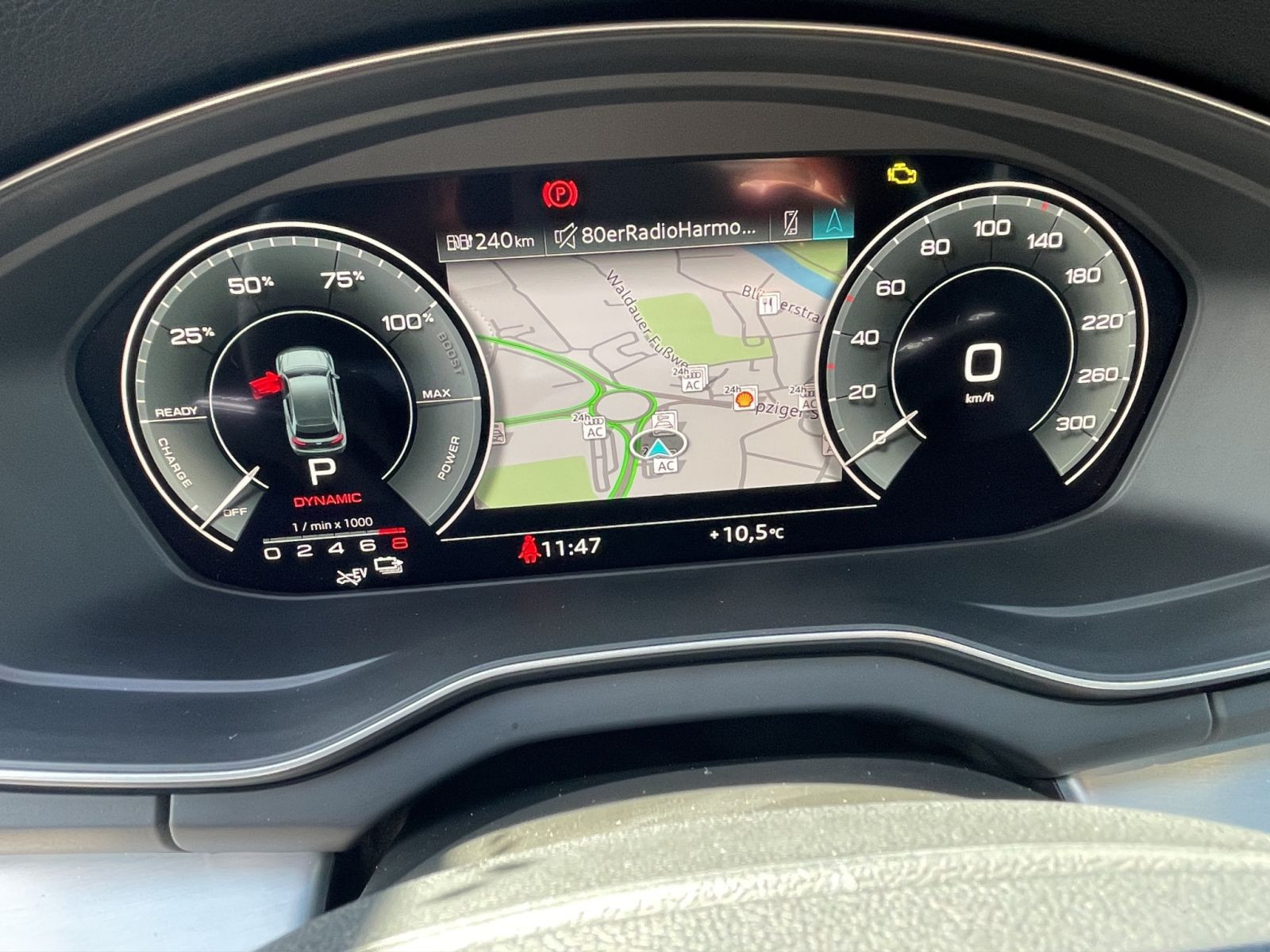 Audi - Q5_11