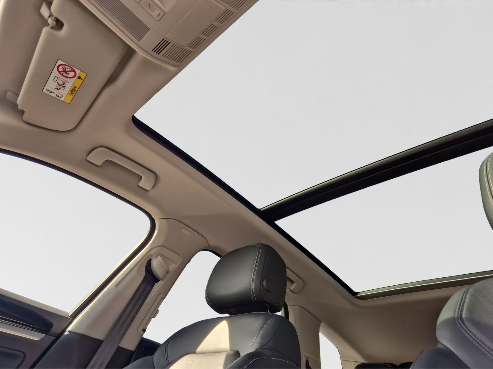 Volkswagen - Touareg_13