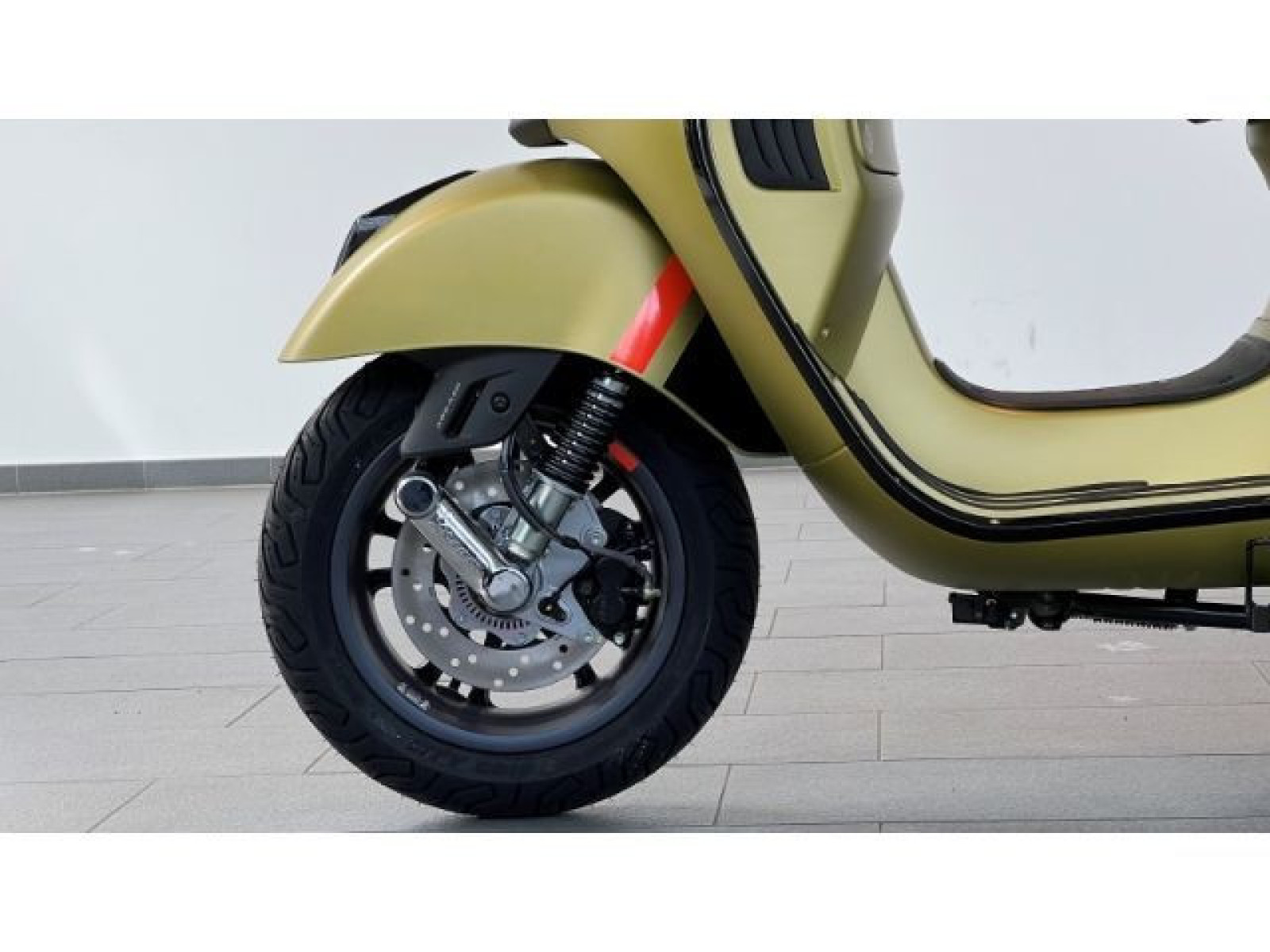 Piaggio - _20