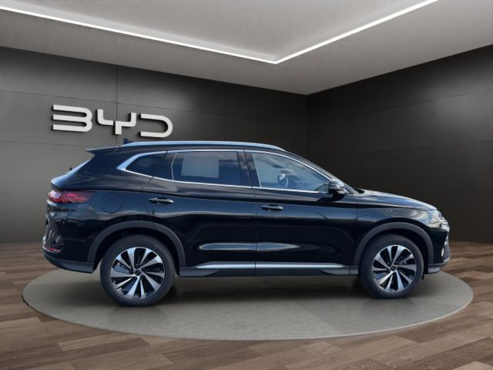 BYD - Seal U_7