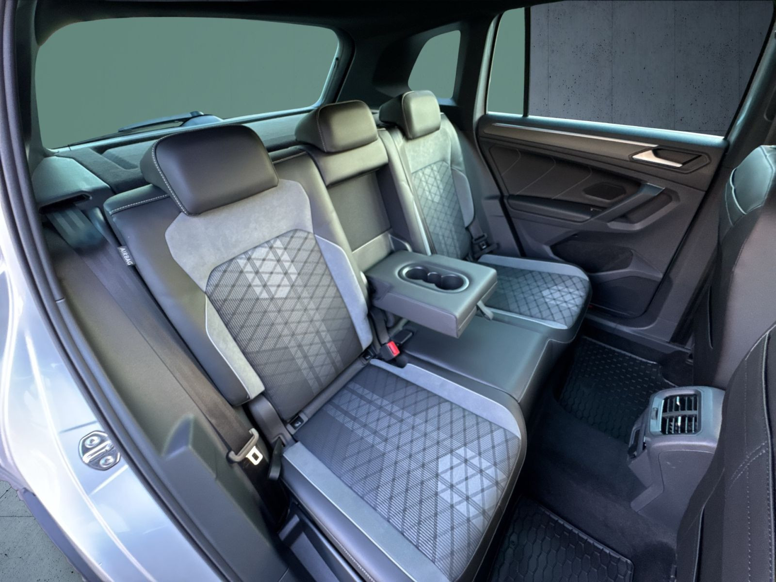 Volkswagen - Tiguan_19