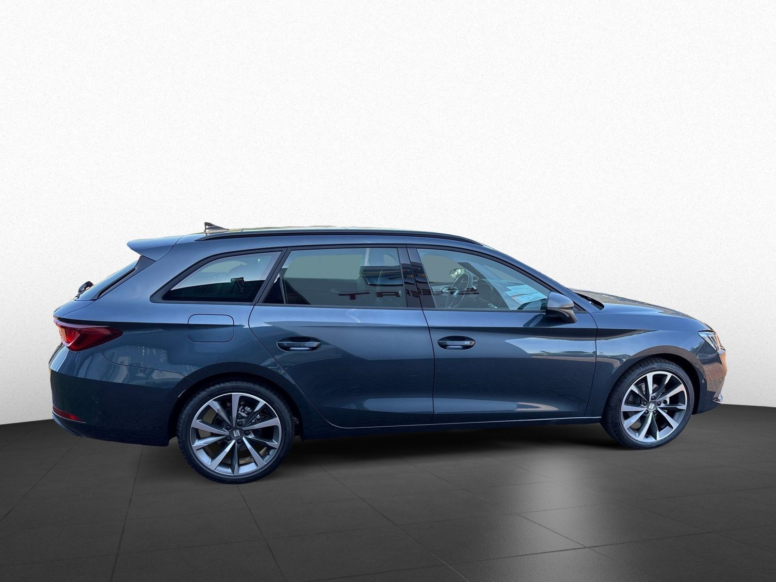 Seat - Leon_8