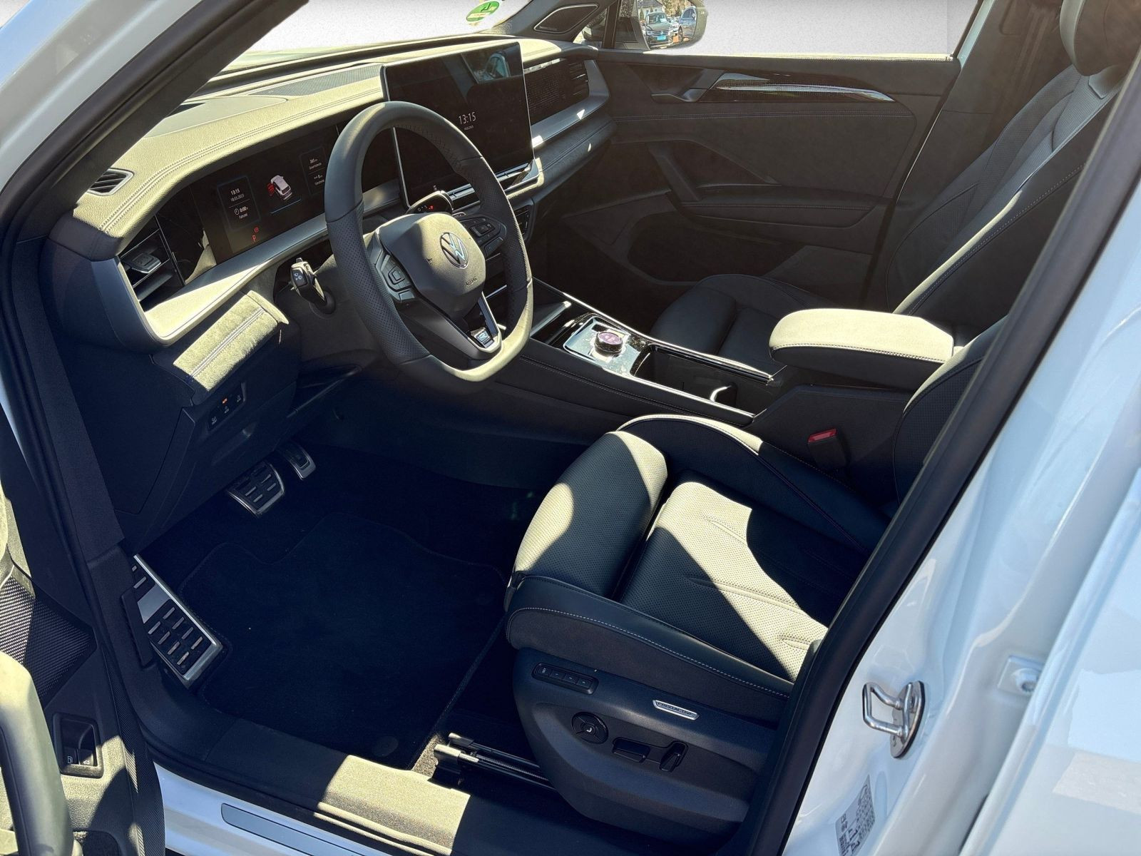 Volkswagen - Tayron_10