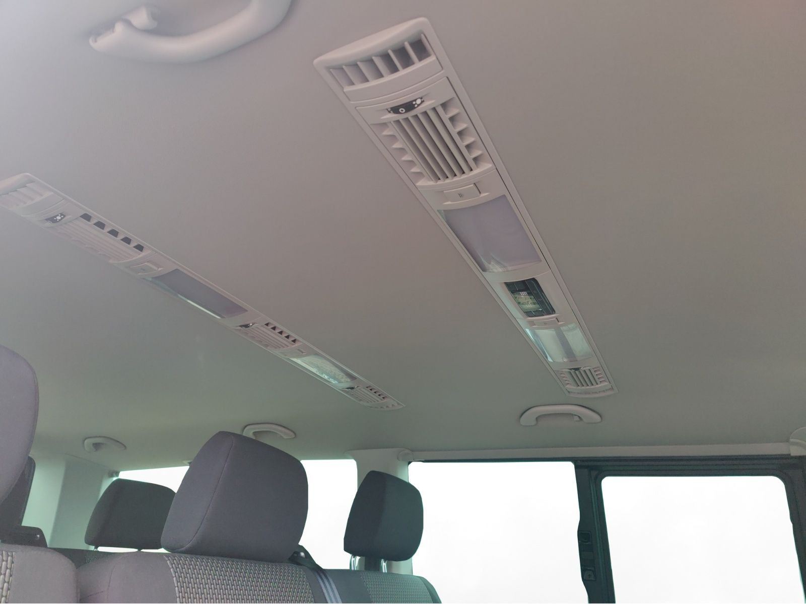 Volkswagen - T6.1 Caravelle_12