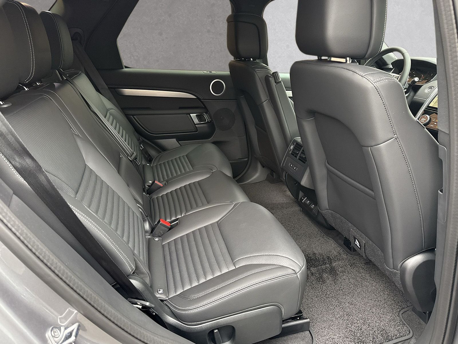 Land Rover - Discovery_5