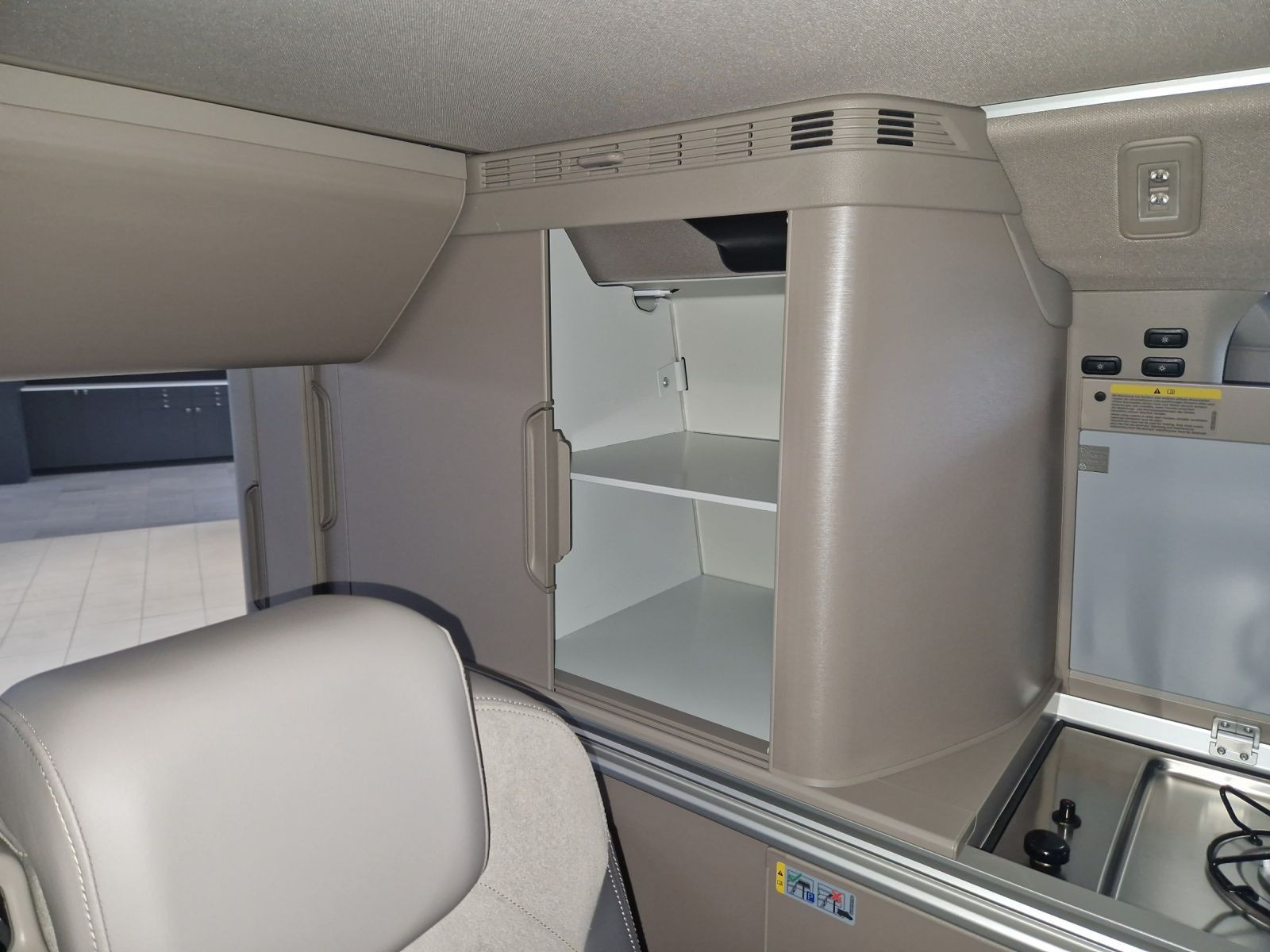 Volkswagen - California_15