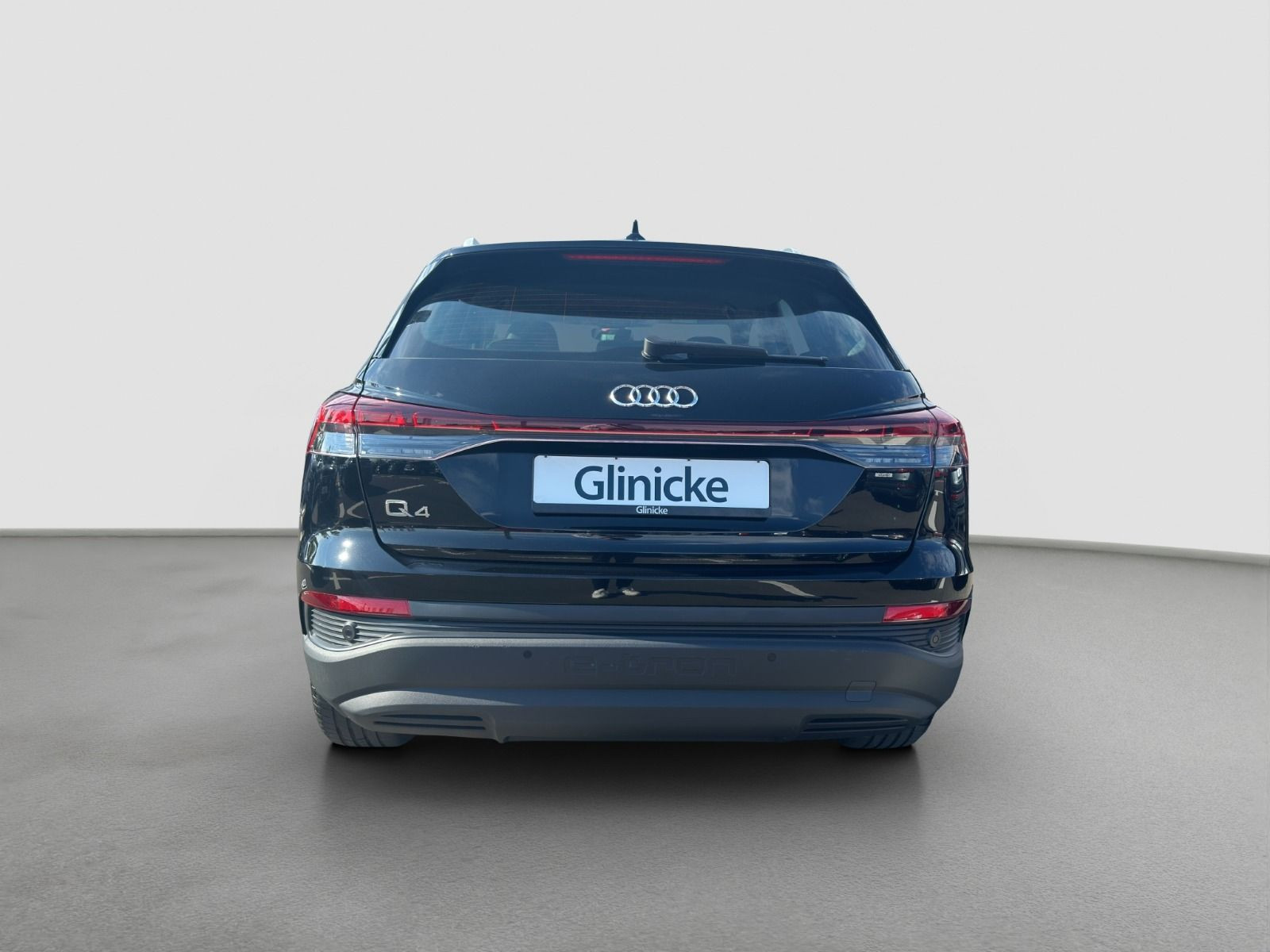 Audi - Q4_5