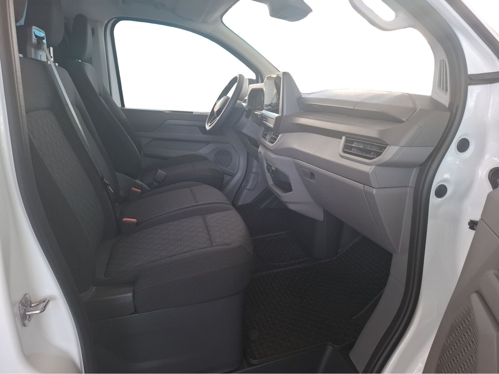 Volkswagen - T7 Transporter_11
