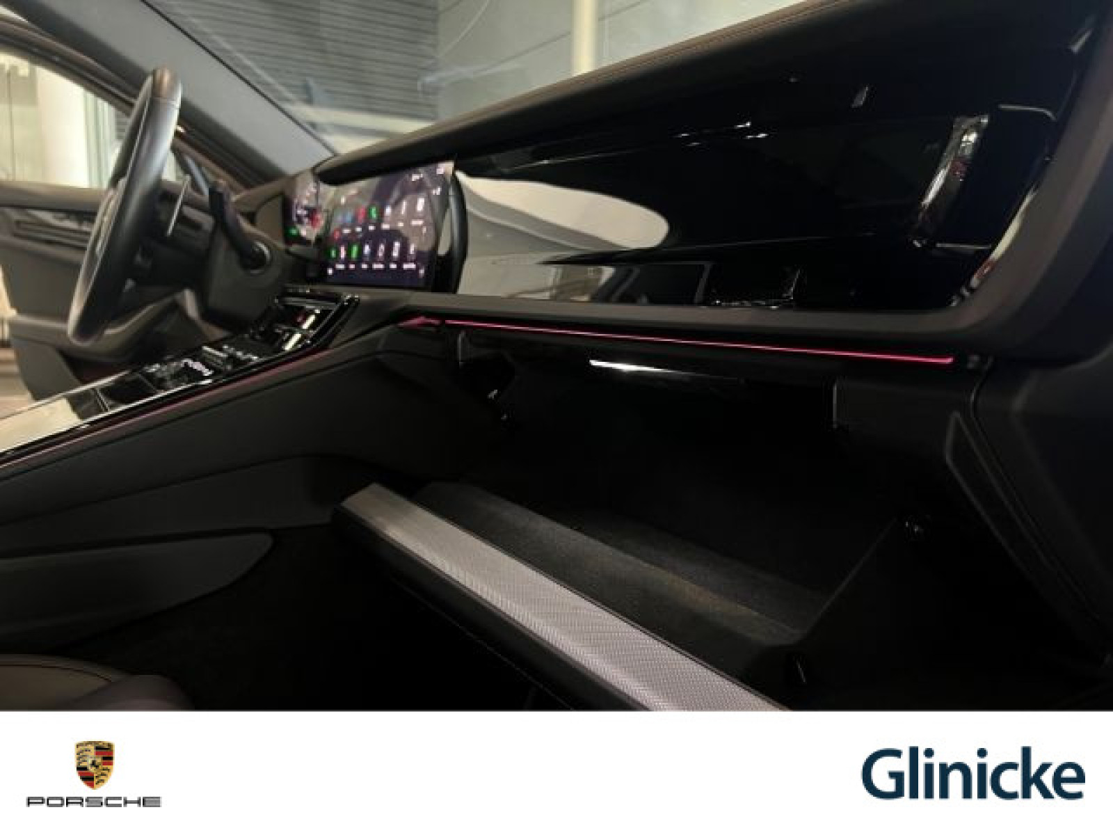 Porsche - Panamera_32