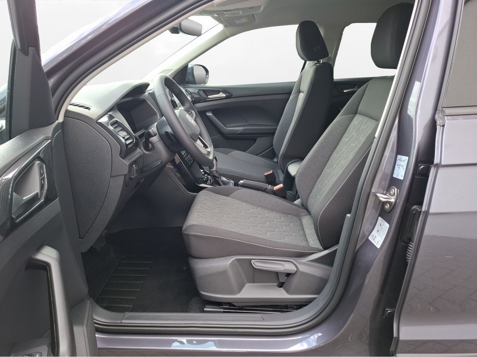 Volkswagen - T-Cross_4