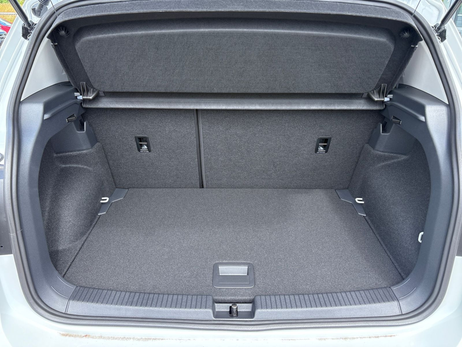 Volkswagen - T-Cross_14