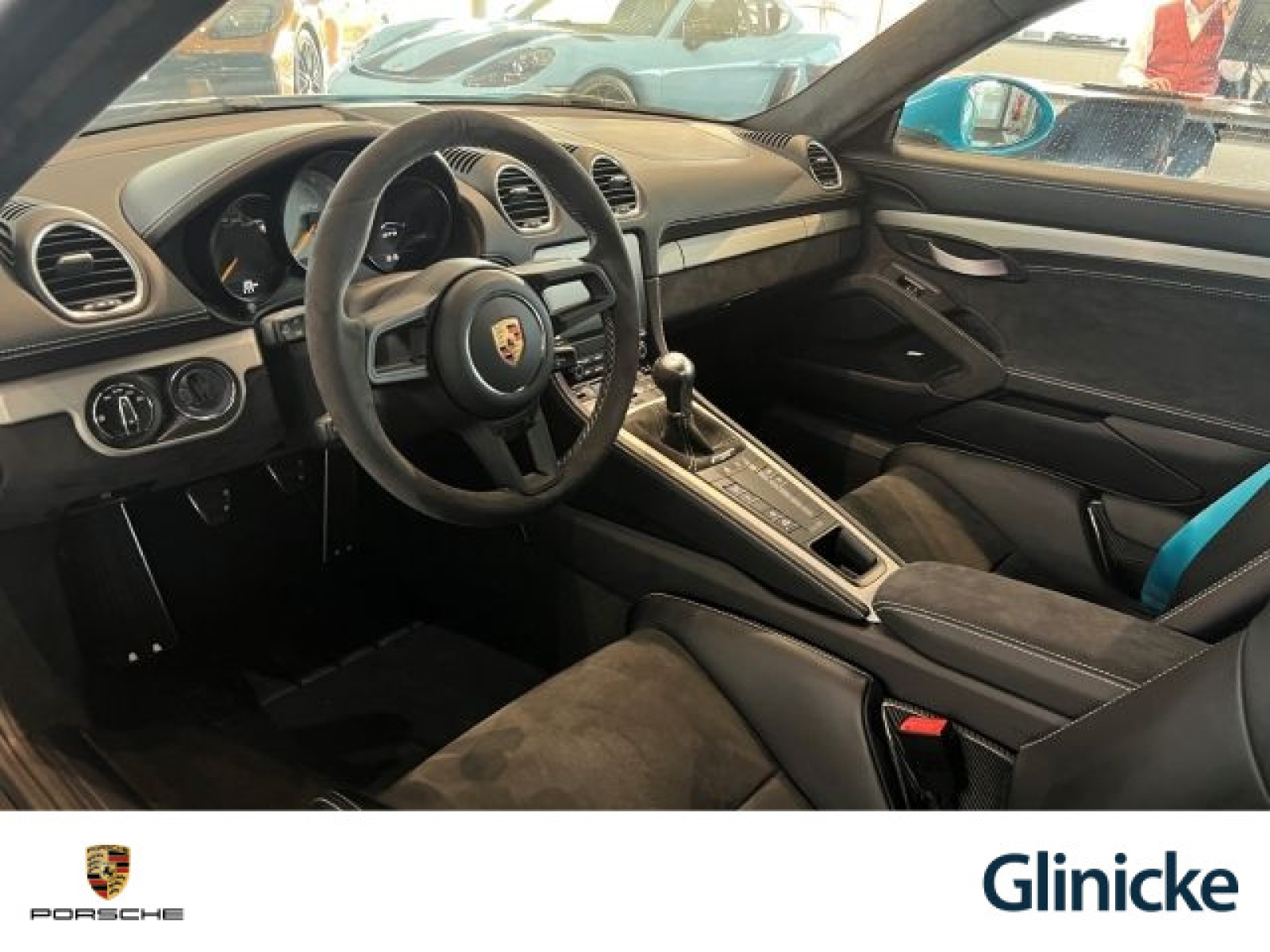 Porsche - Cayman_18