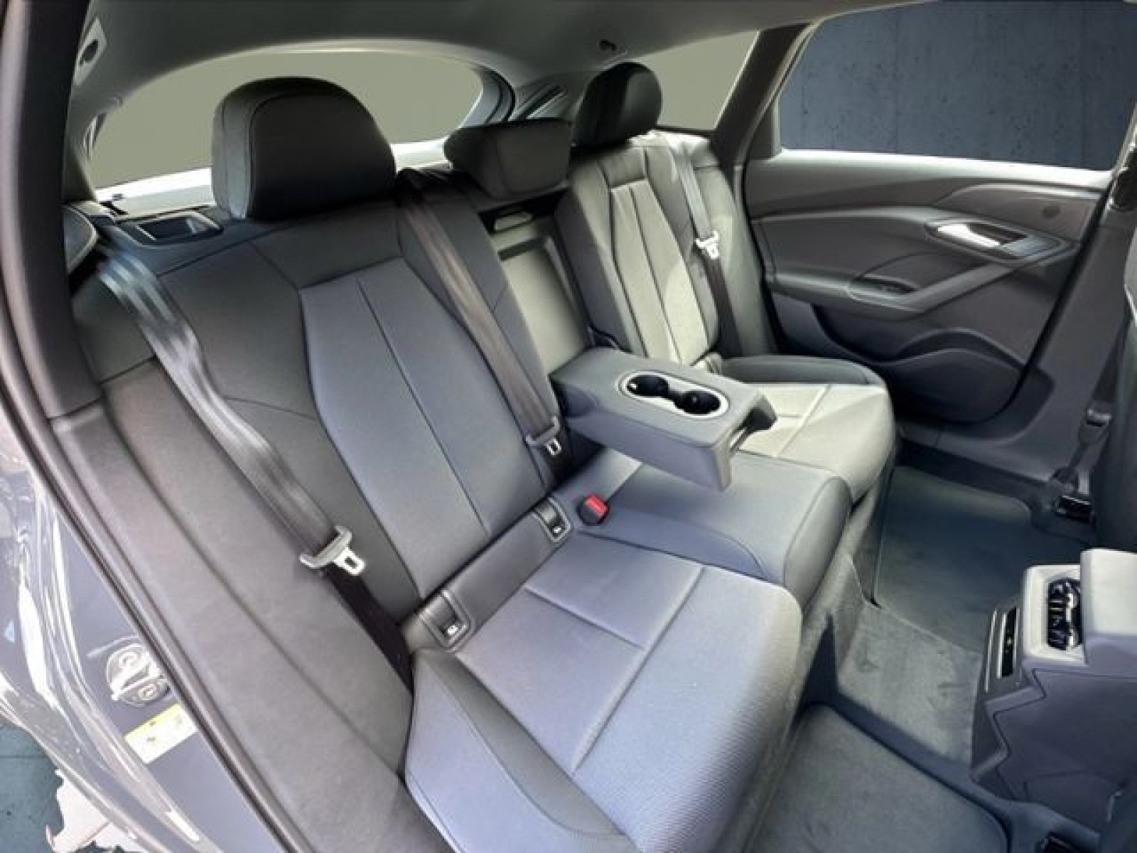 Audi - A6 Avant e-tron_20