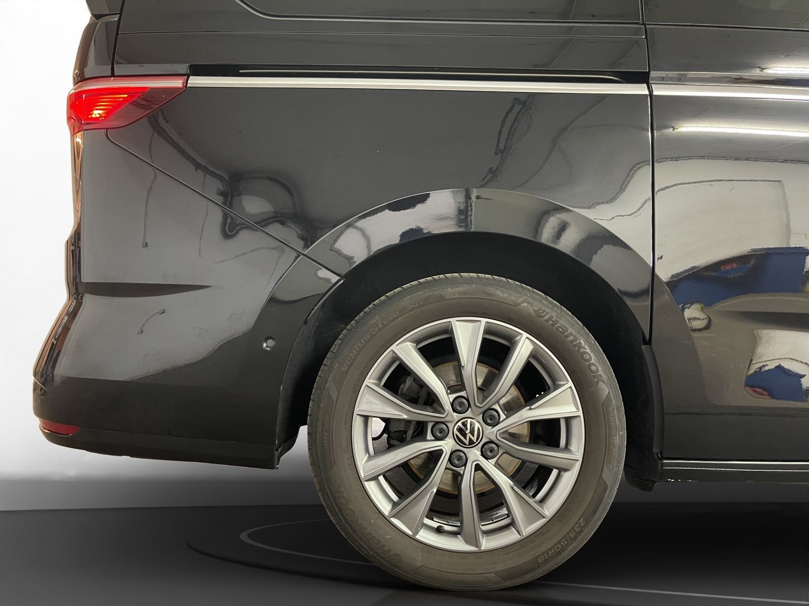 Volkswagen - Multivan_14