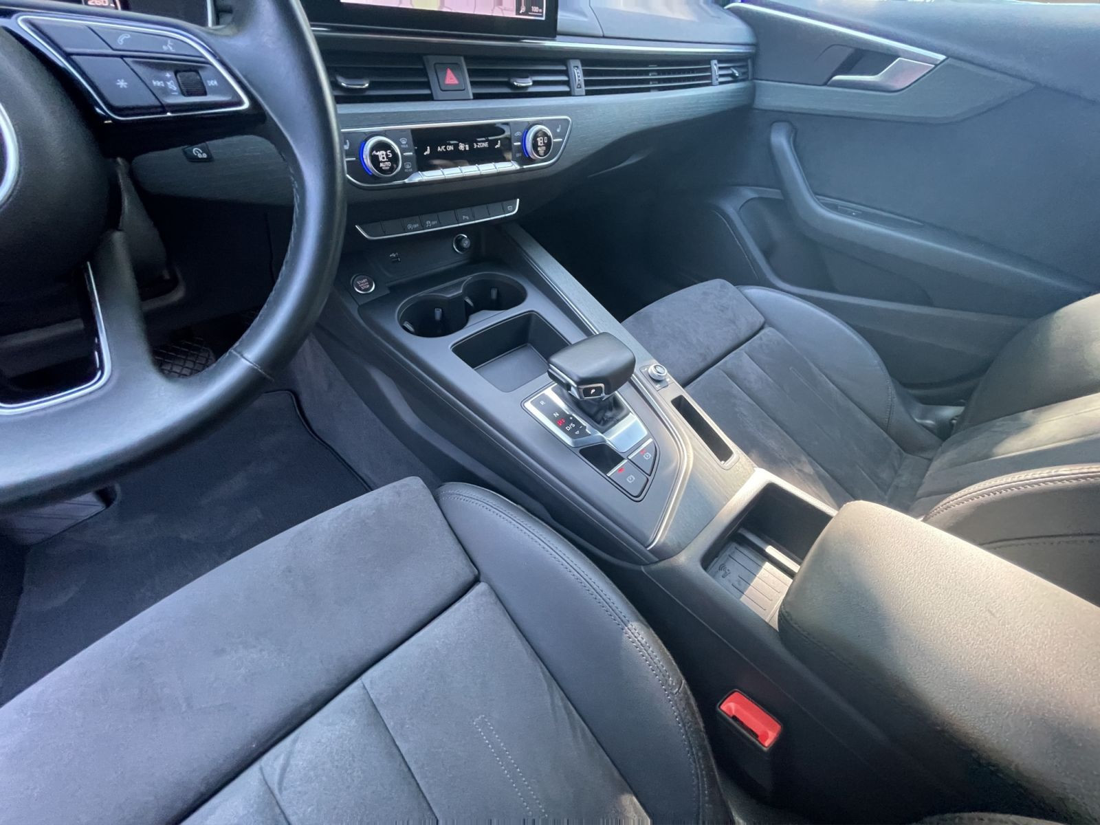 Audi - A4 Avant_13