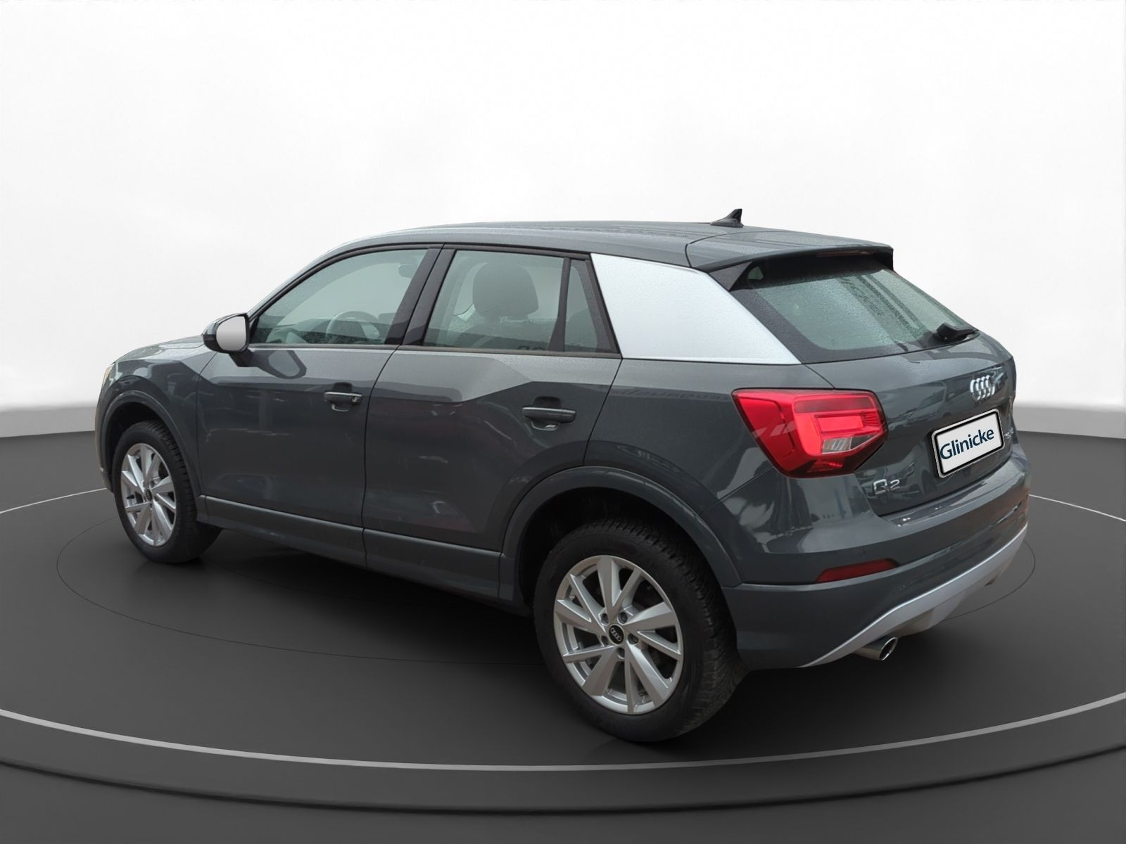 Audi - Q2_8
