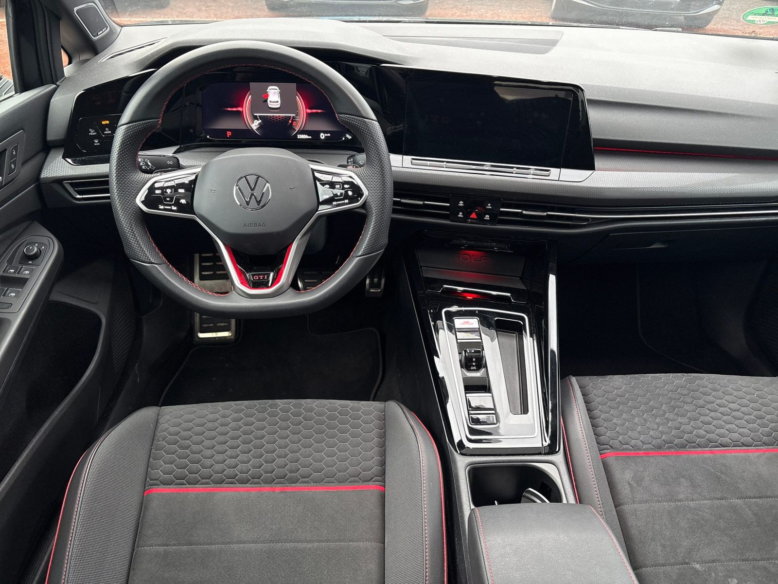 Volkswagen - Golf GTI_6