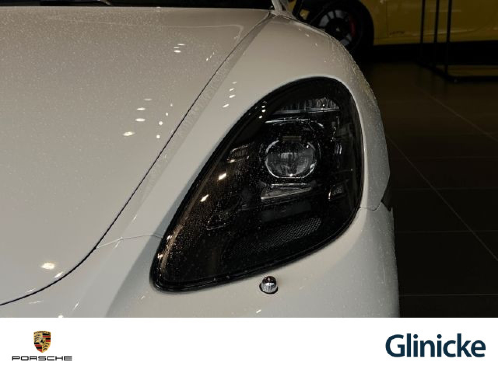 Porsche - Cayman_9