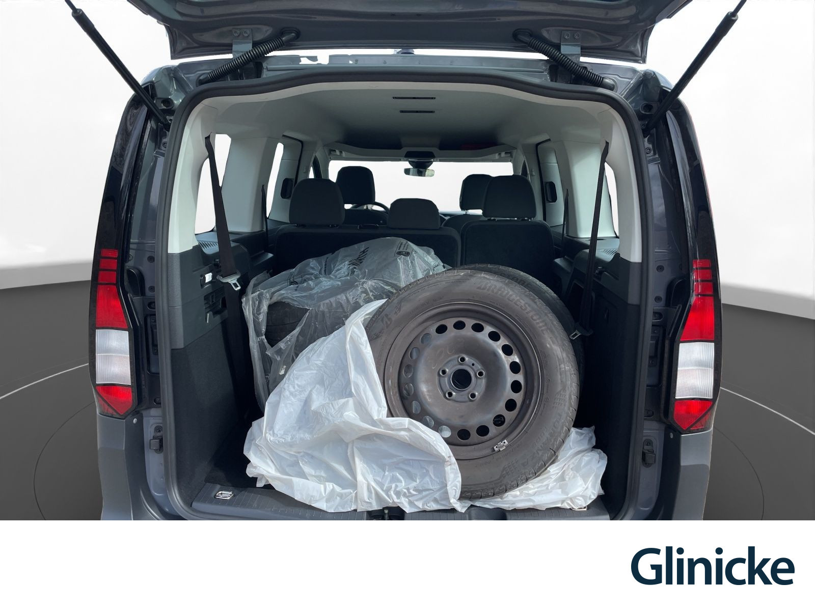 Volkswagen - Caddy_8