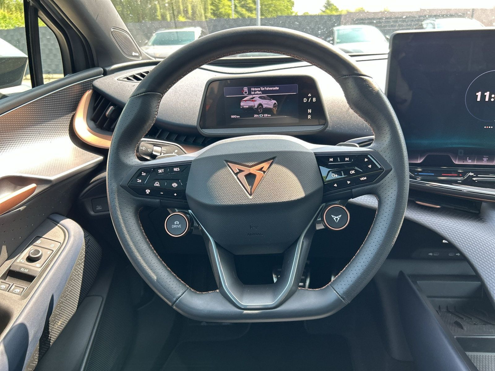Cupra - Tavascan_21