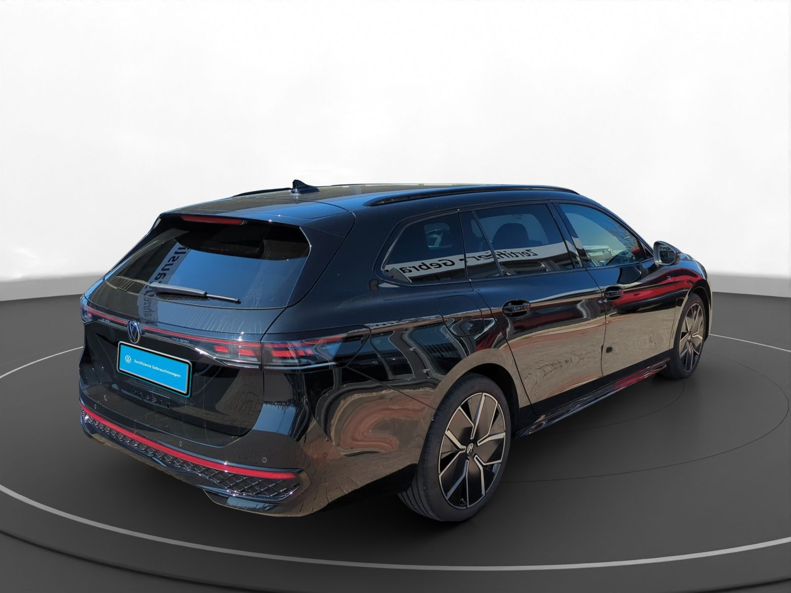Volkswagen - Passat Variant_11
