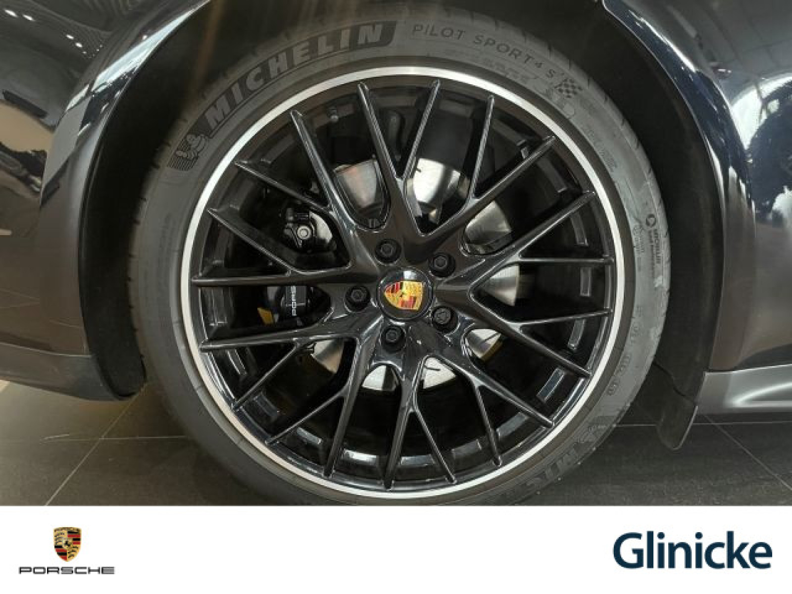Porsche - Panamera_9