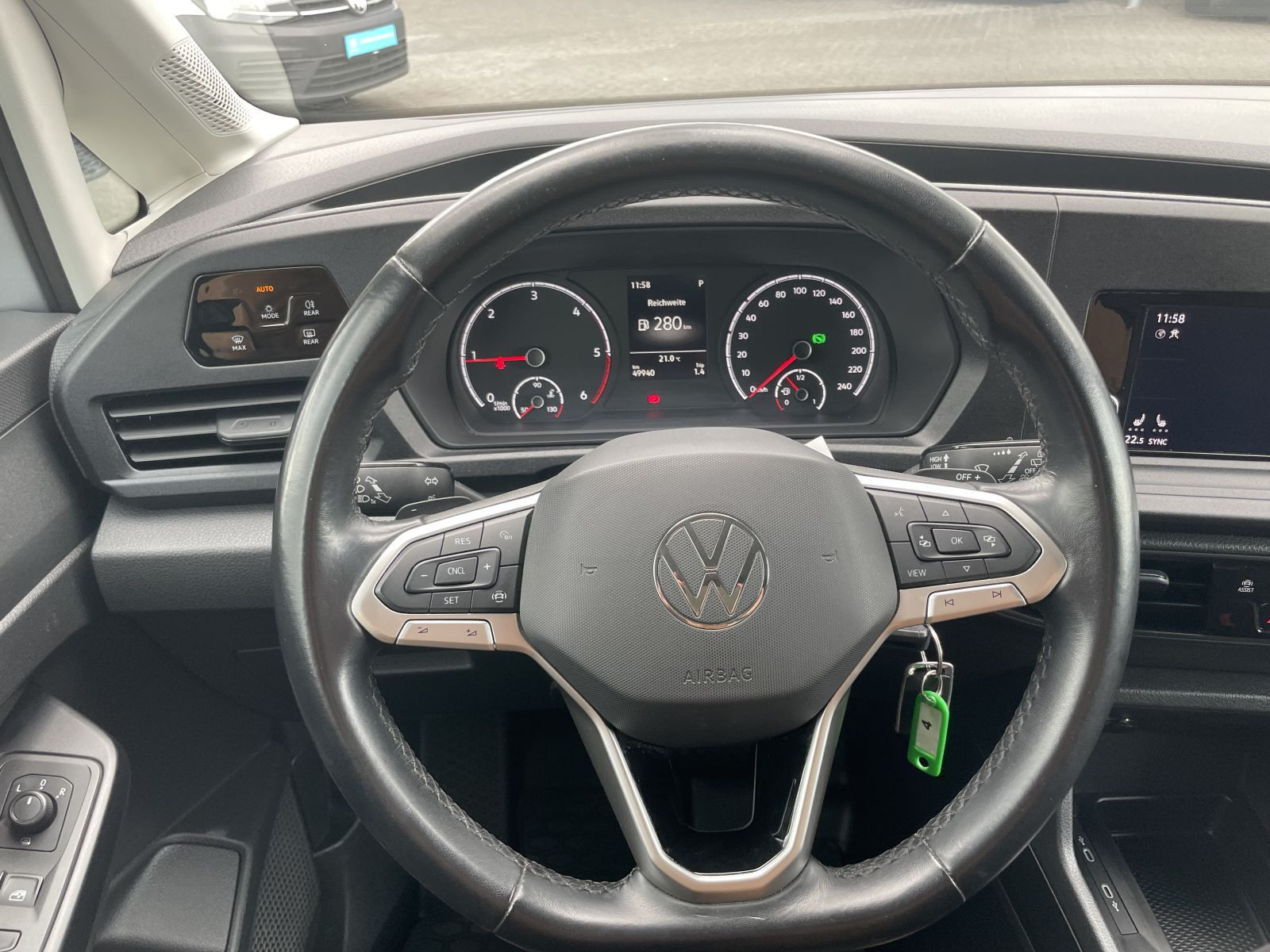 Volkswagen - Caddy Maxi_9