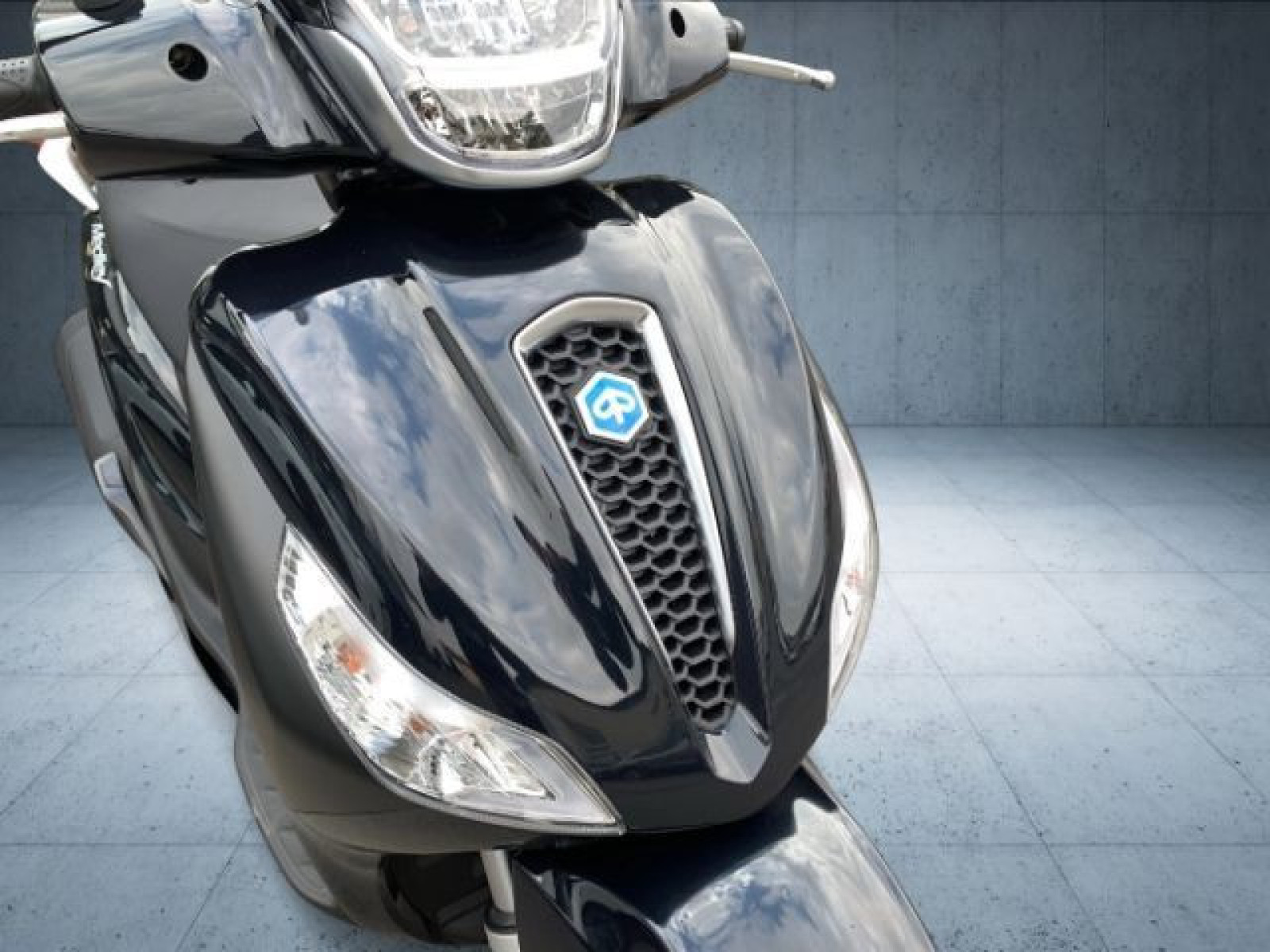 Piaggio - _11