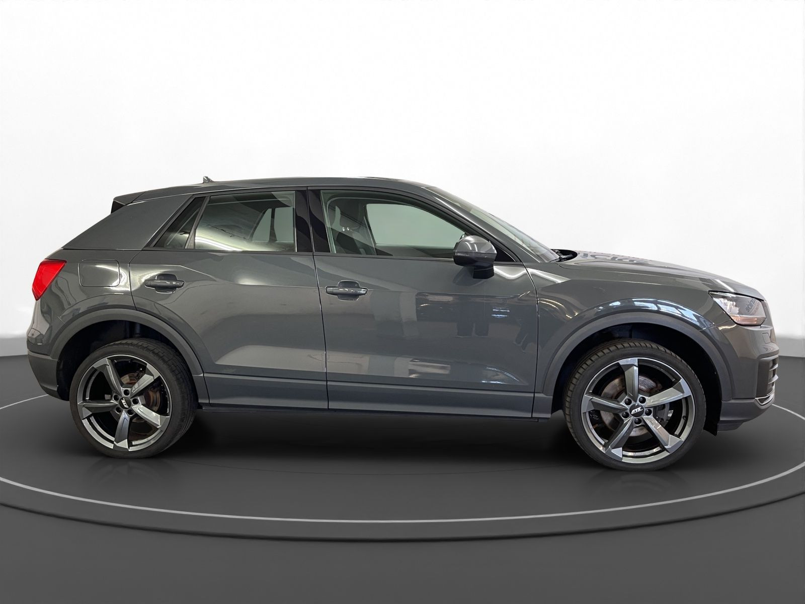 Audi - Q2_7
