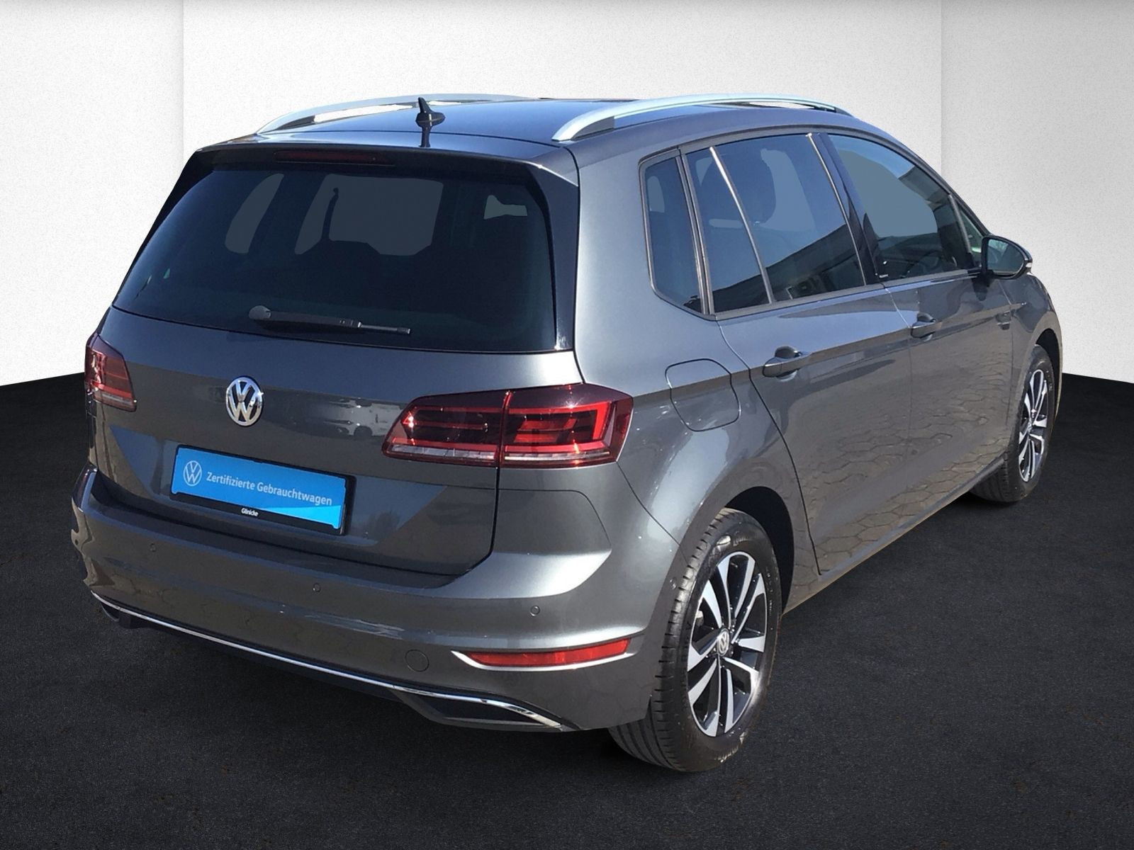 Volkswagen - Golf Sportsvan_4