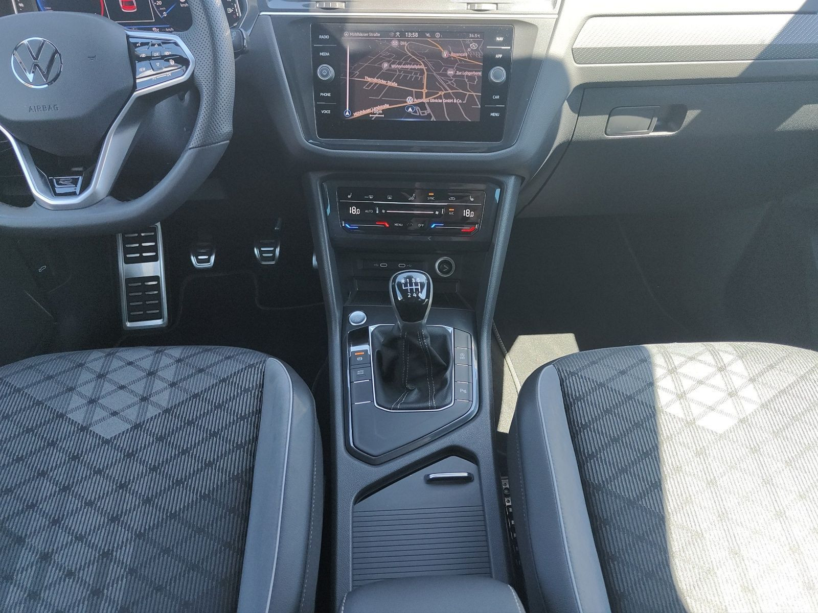 Volkswagen - Tiguan_6