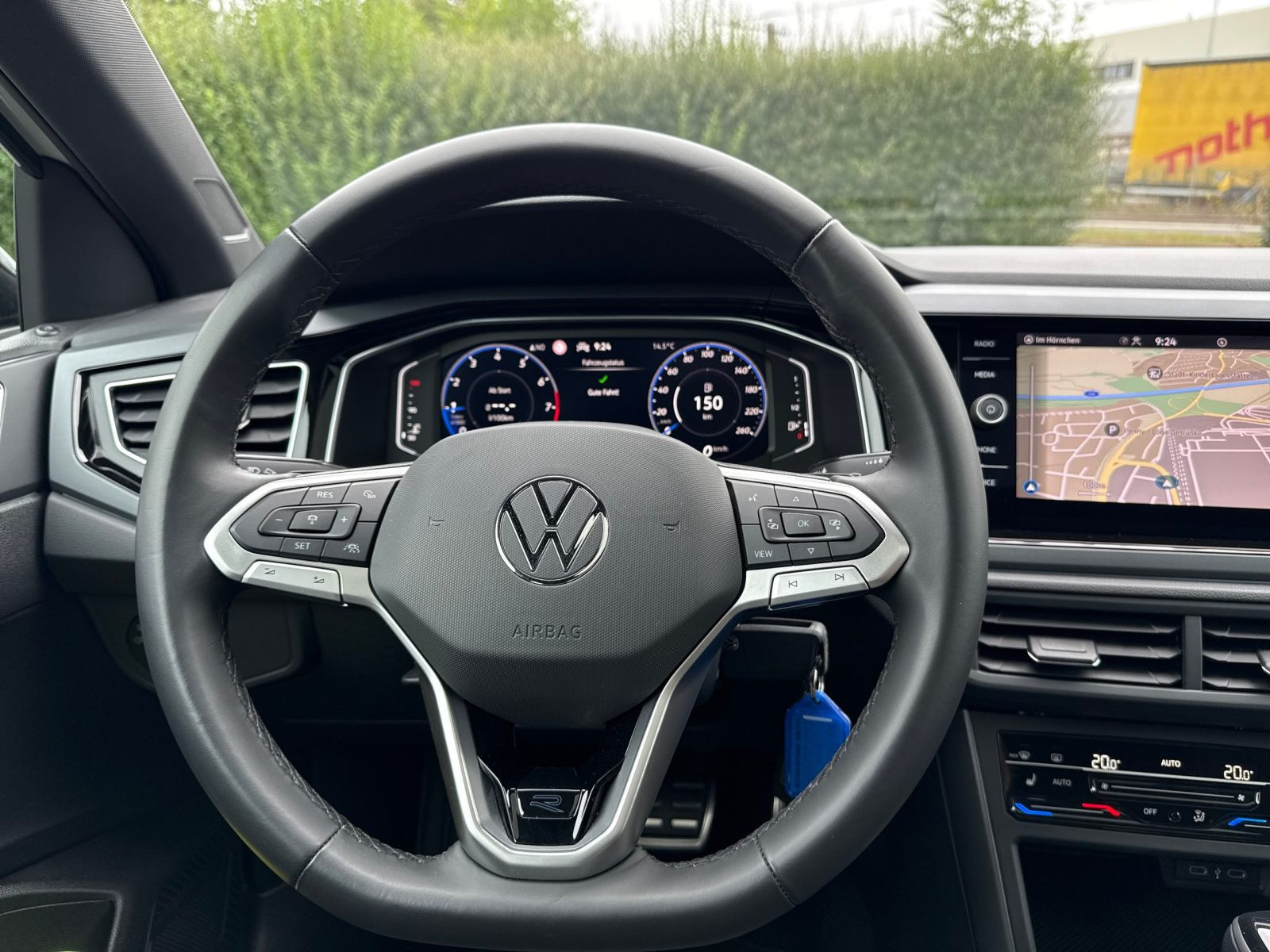Volkswagen - Taigo_11