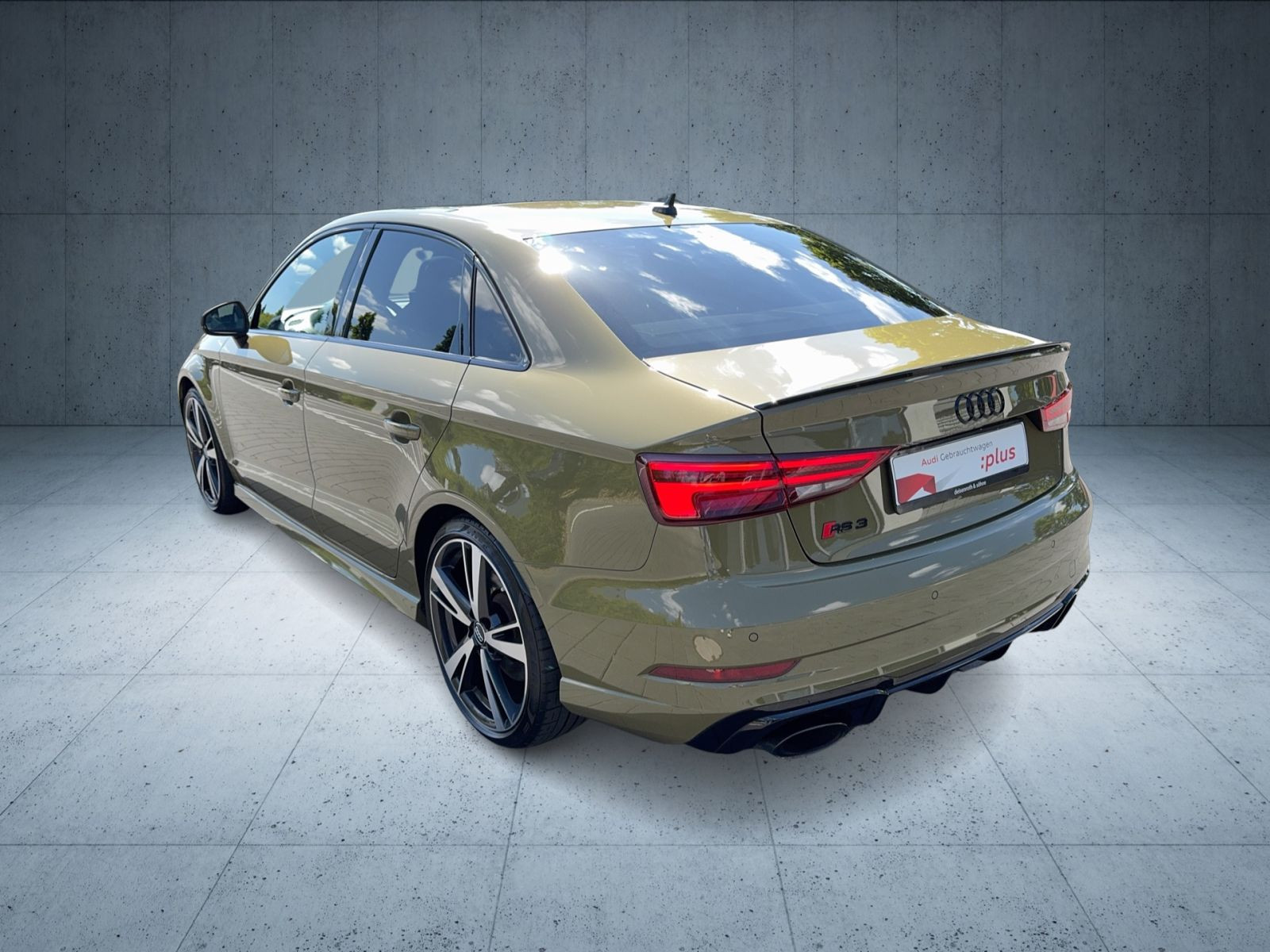 Audi - RS 3 Limousine_5