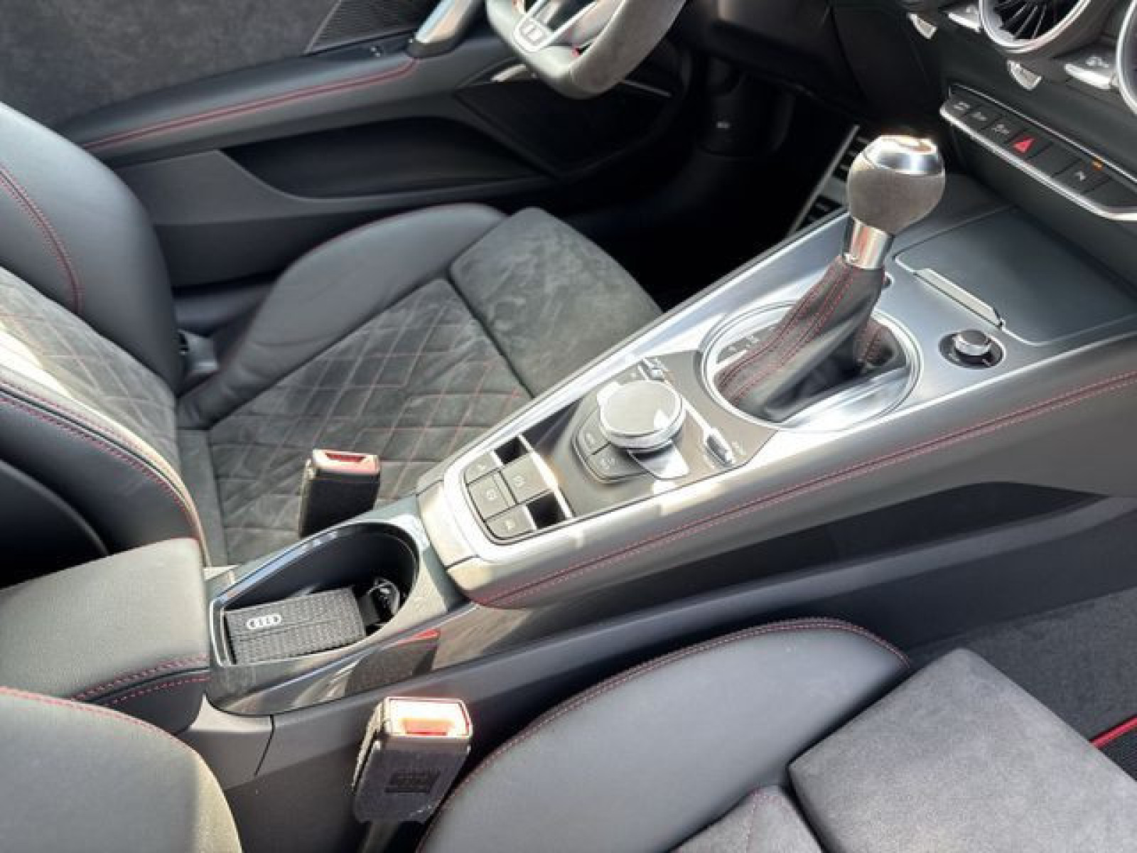 Audi - TT Roadster_26