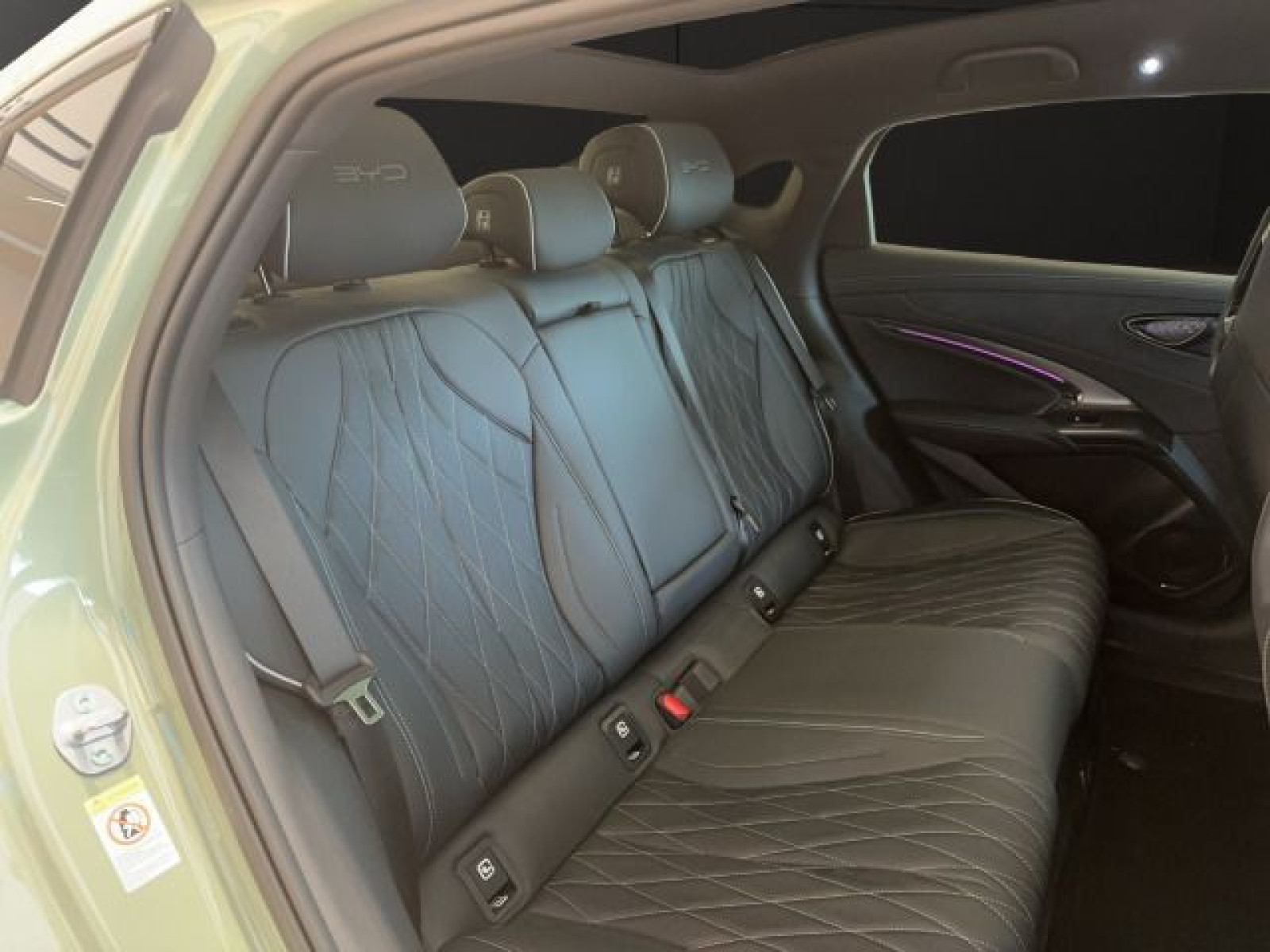 BYD - SEAL_19