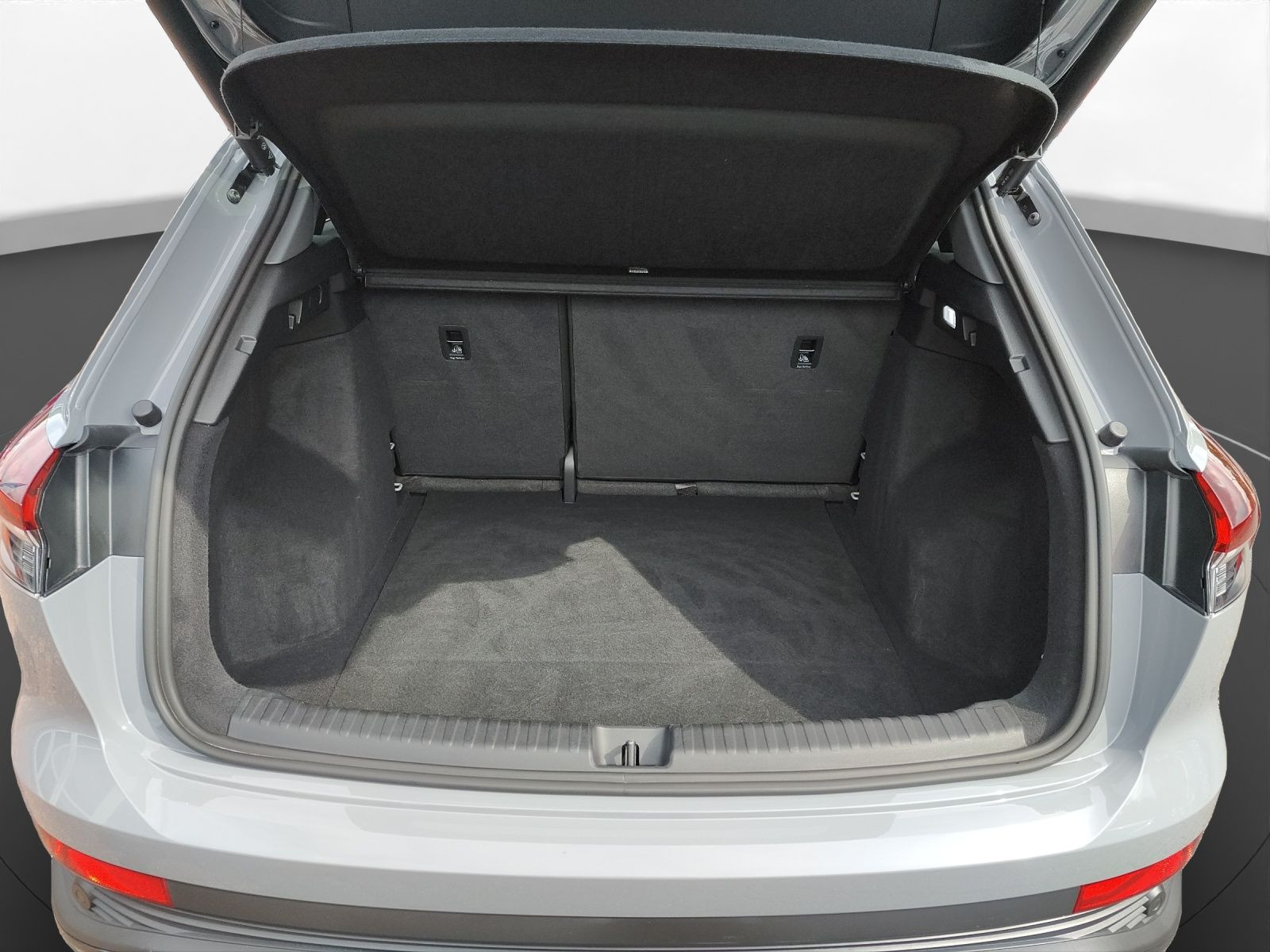 Audi - Q4 e-tron_10