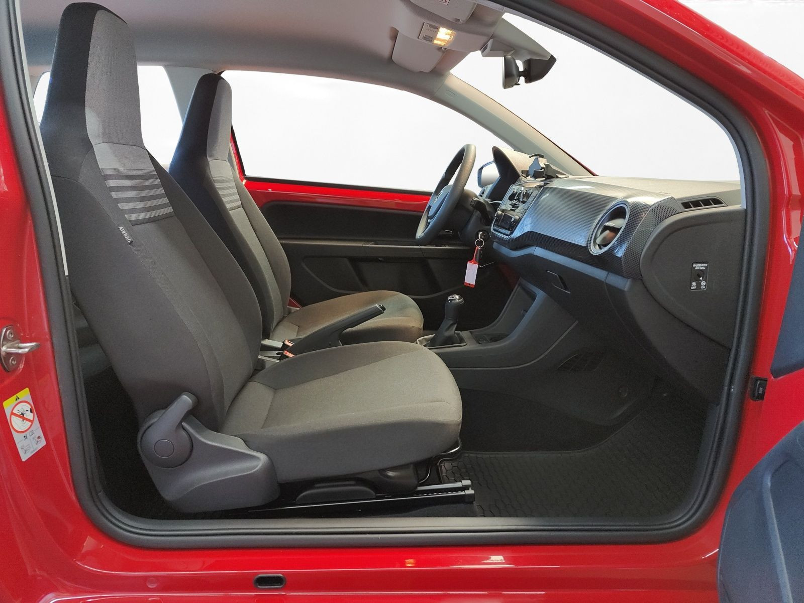 Volkswagen - up!_10