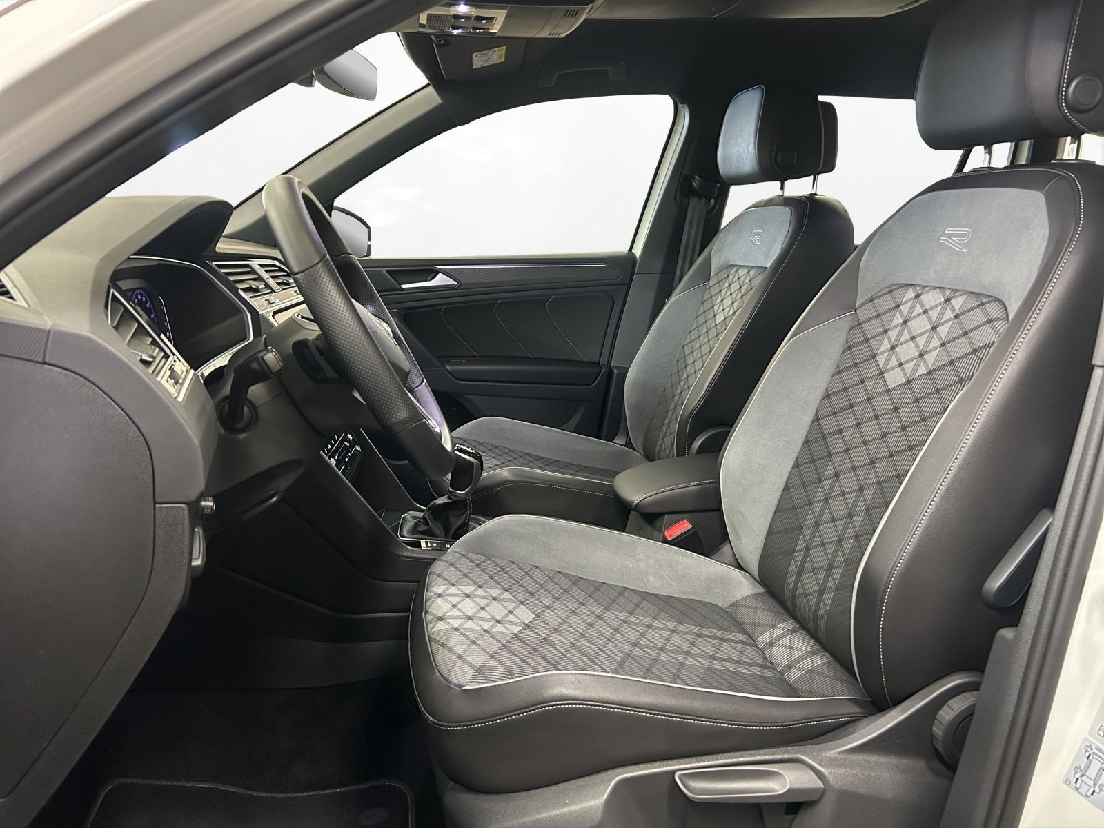 Volkswagen - Tiguan_15