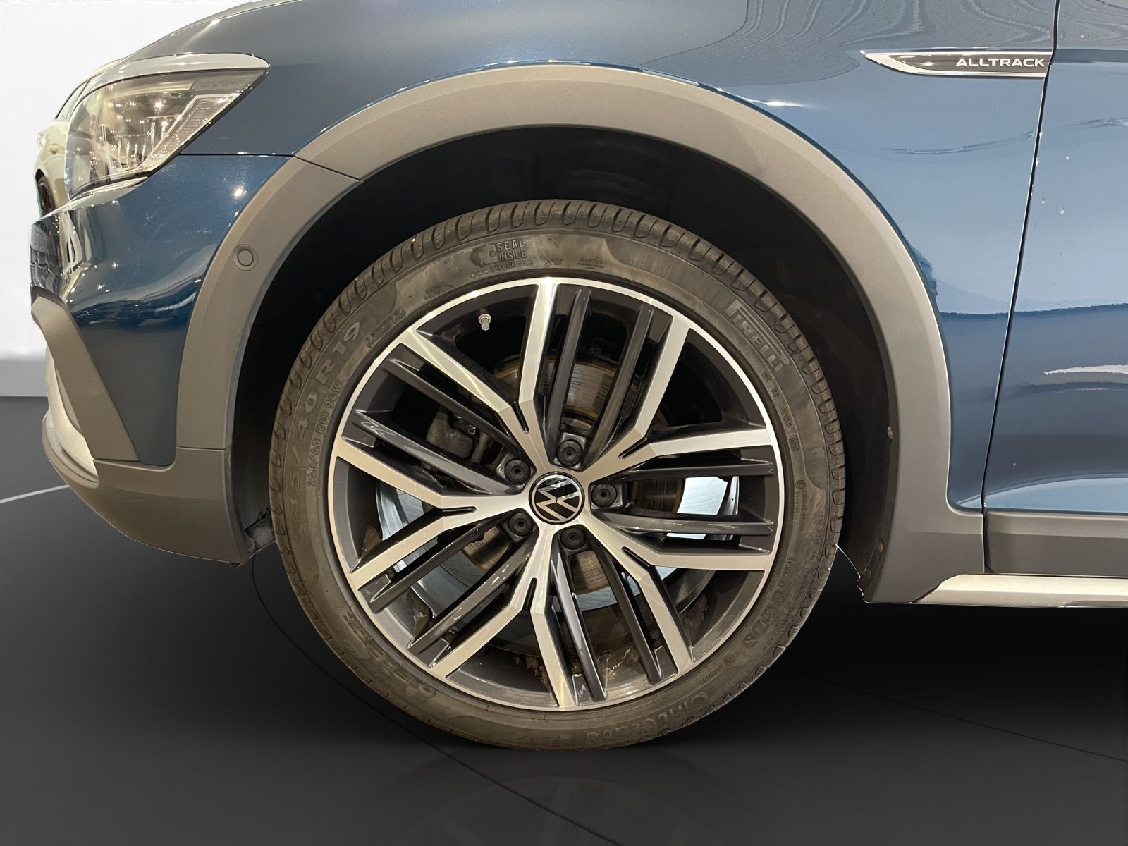 Volkswagen - Passat Alltrack_13