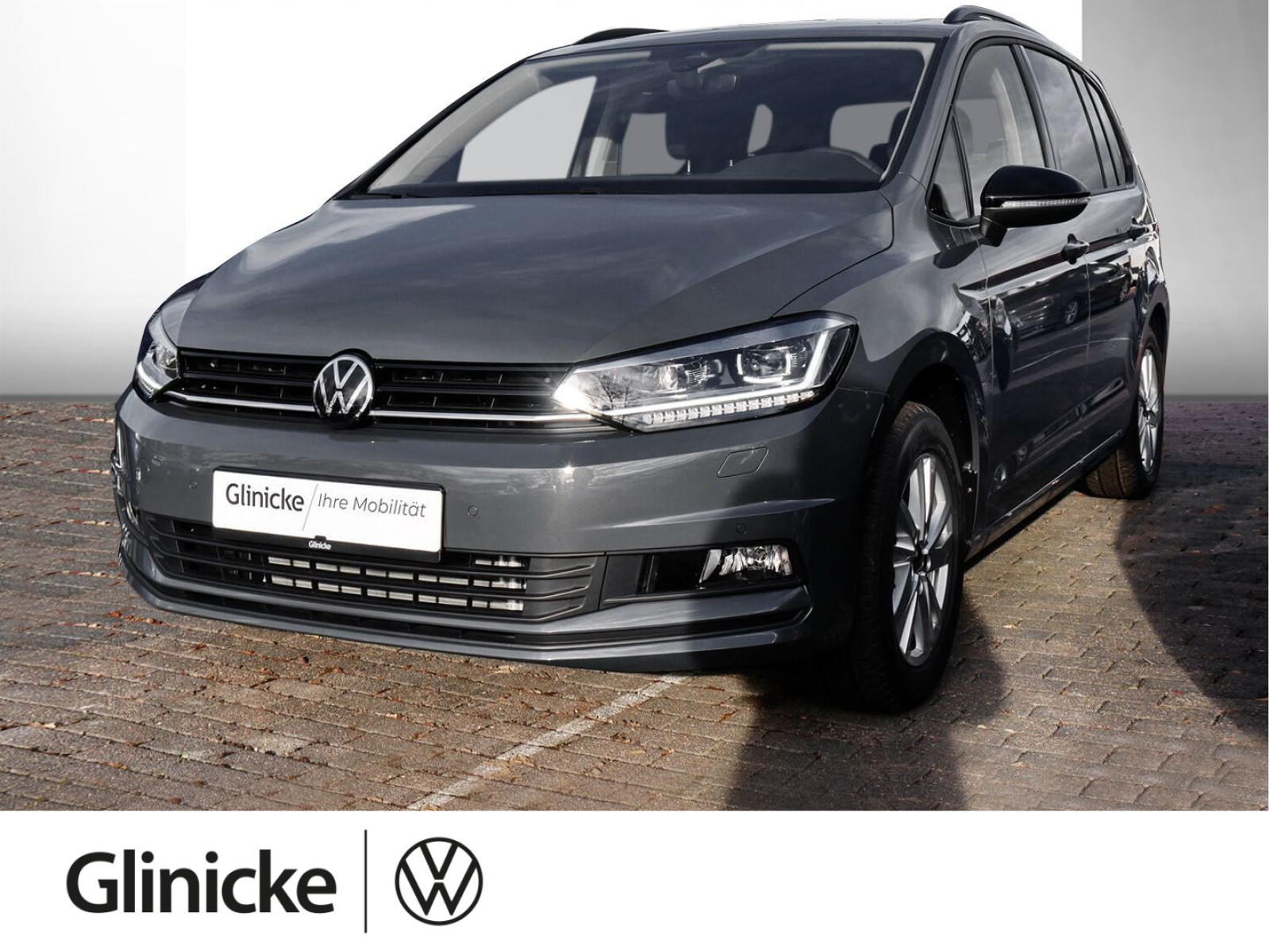 Volkswagen - Touran_1