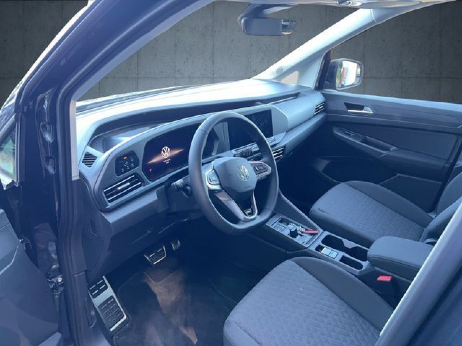 Volkswagen - Caddy_8