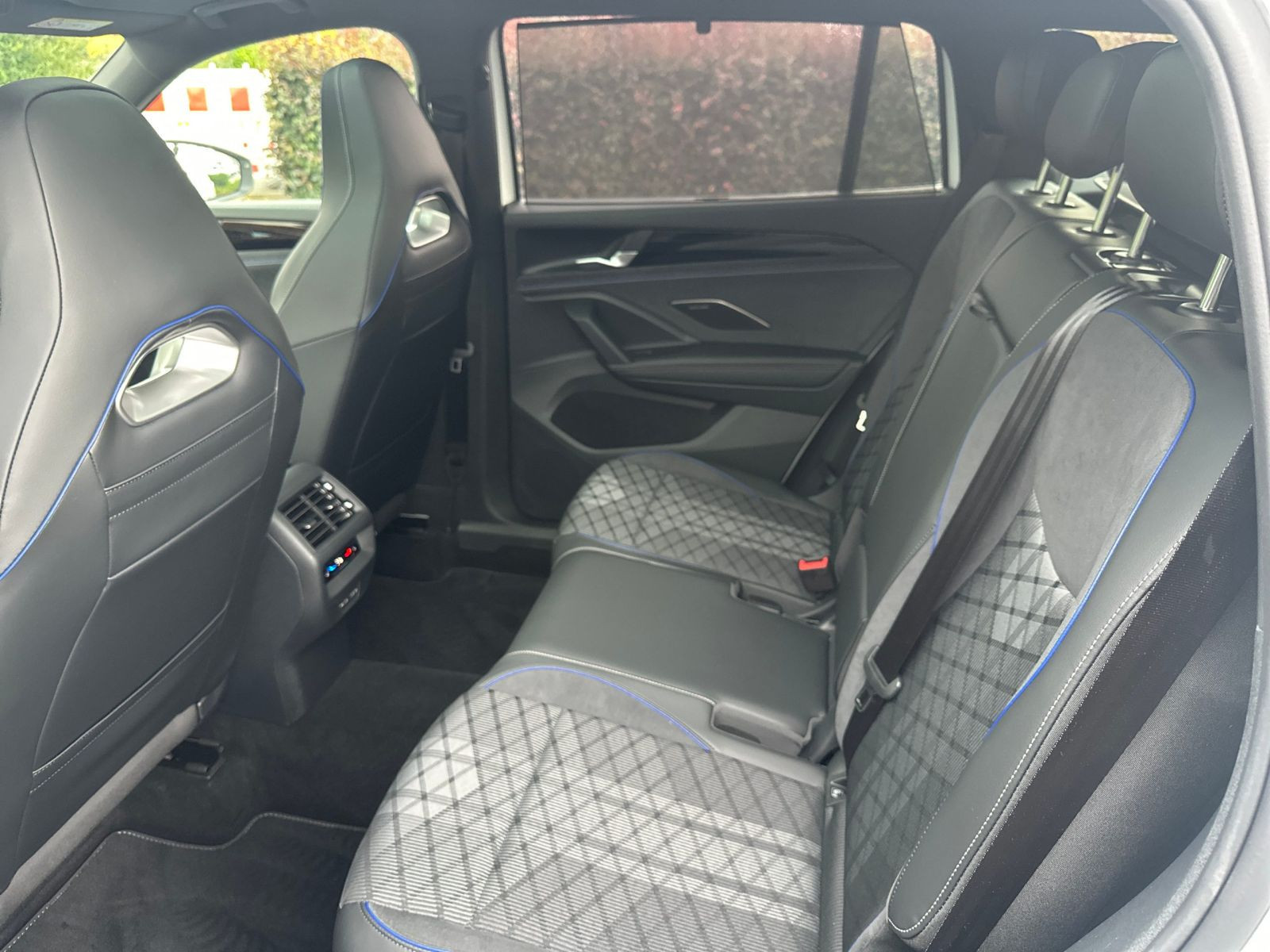 Volkswagen - Tayron_14