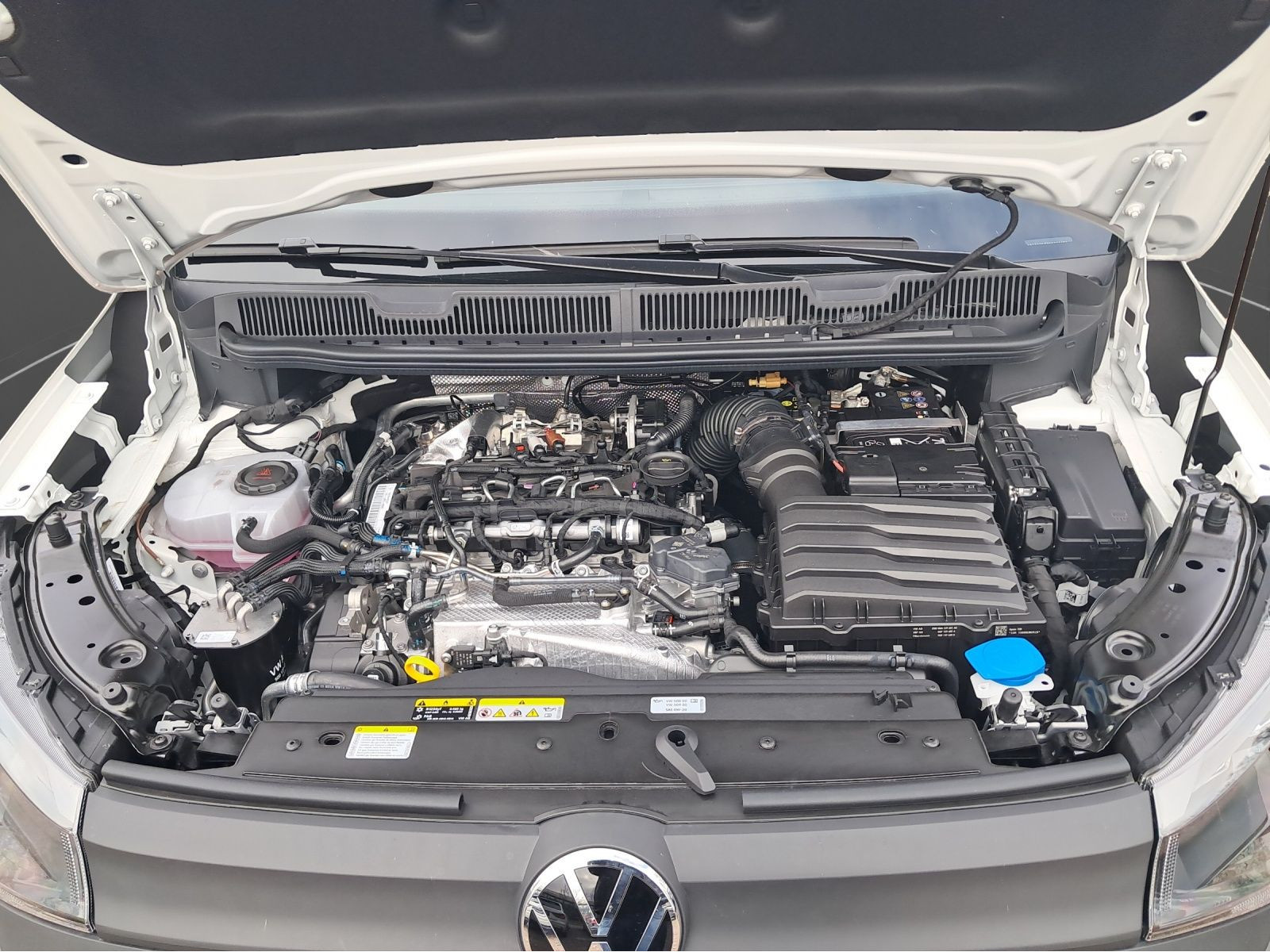 Volkswagen - Caddy Cargo_18