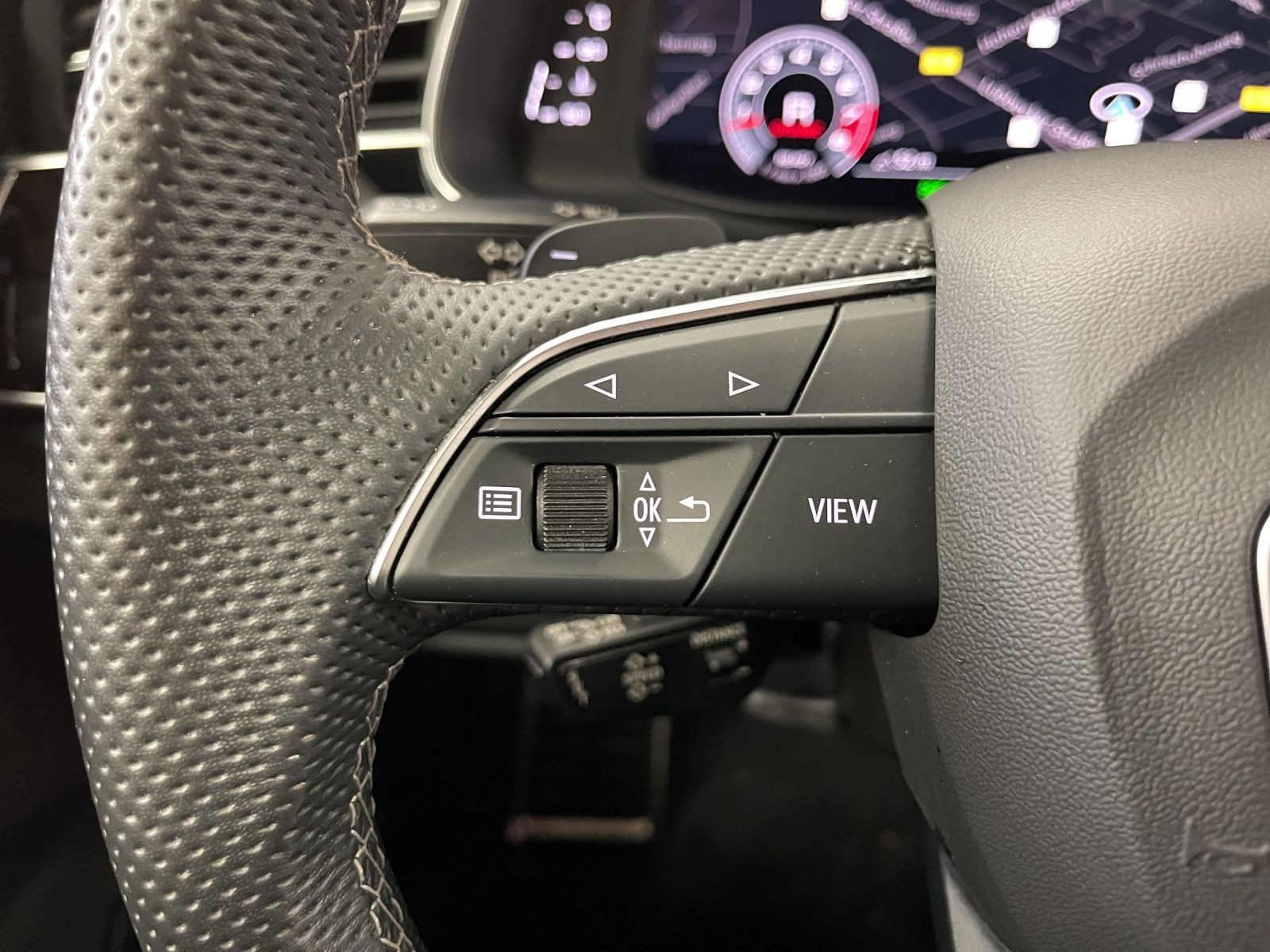 Audi - SQ7_26