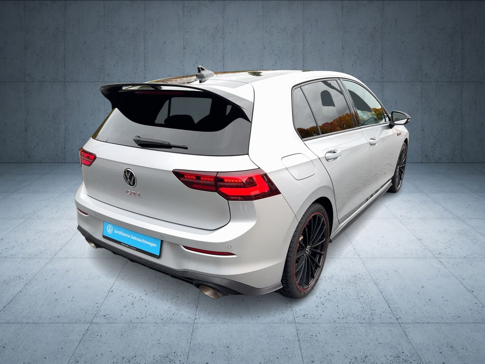 Volkswagen - Golf GTI_5