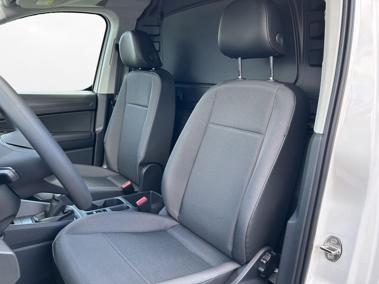 Volkswagen - Caddy Maxi_10